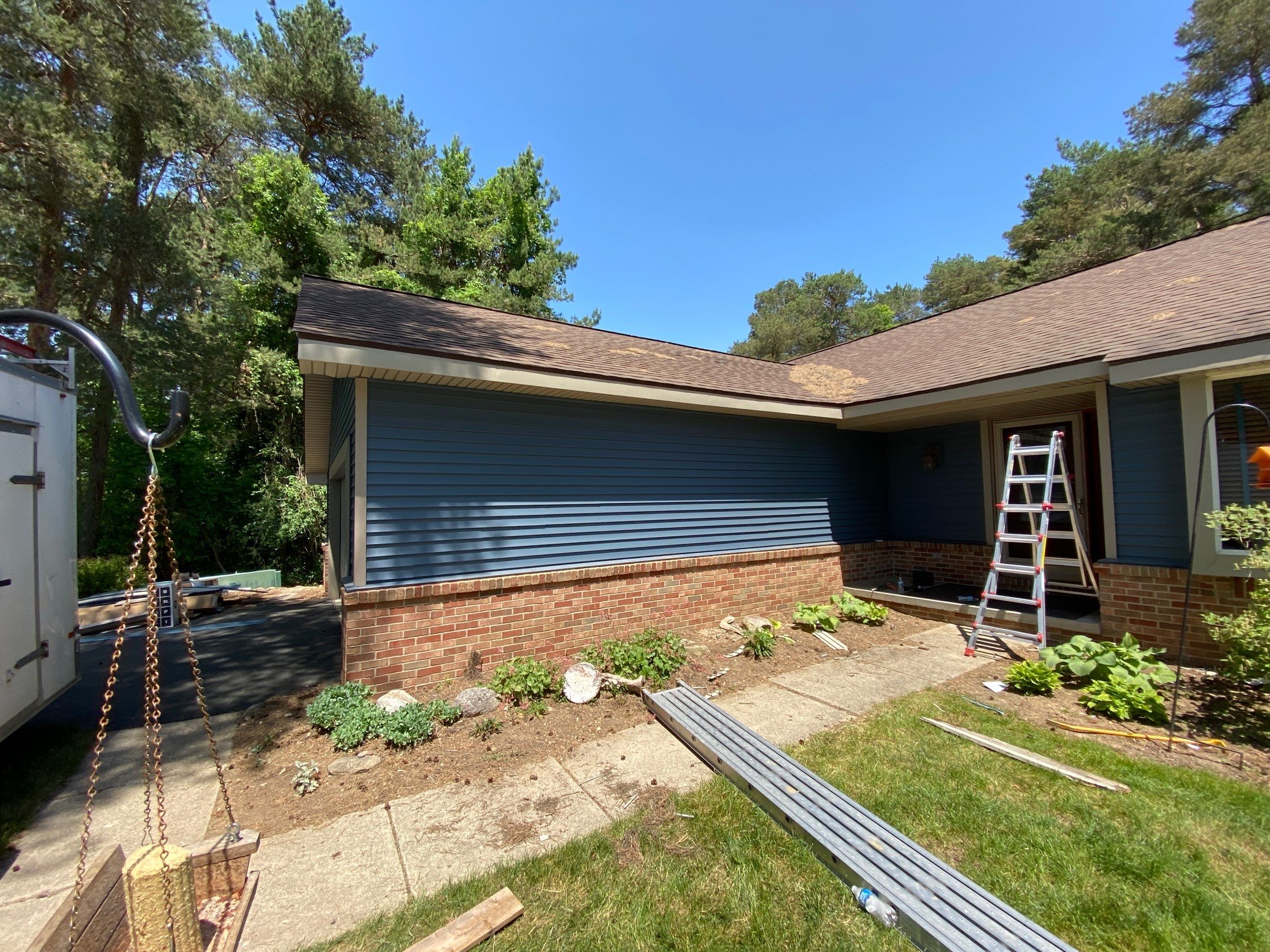Siding Replacement using CertainTeed Restoration Classis D4 by 180 Contractors