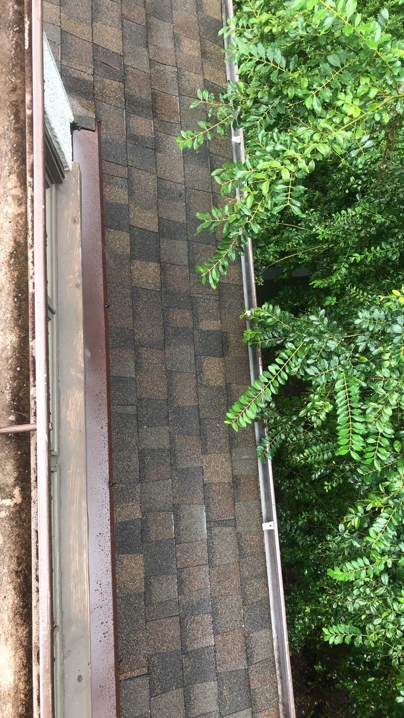 Arlington: CertainTeed Landmark Pro Designer Shingles in Max Def Shenandoah by RM Banning, Inc.