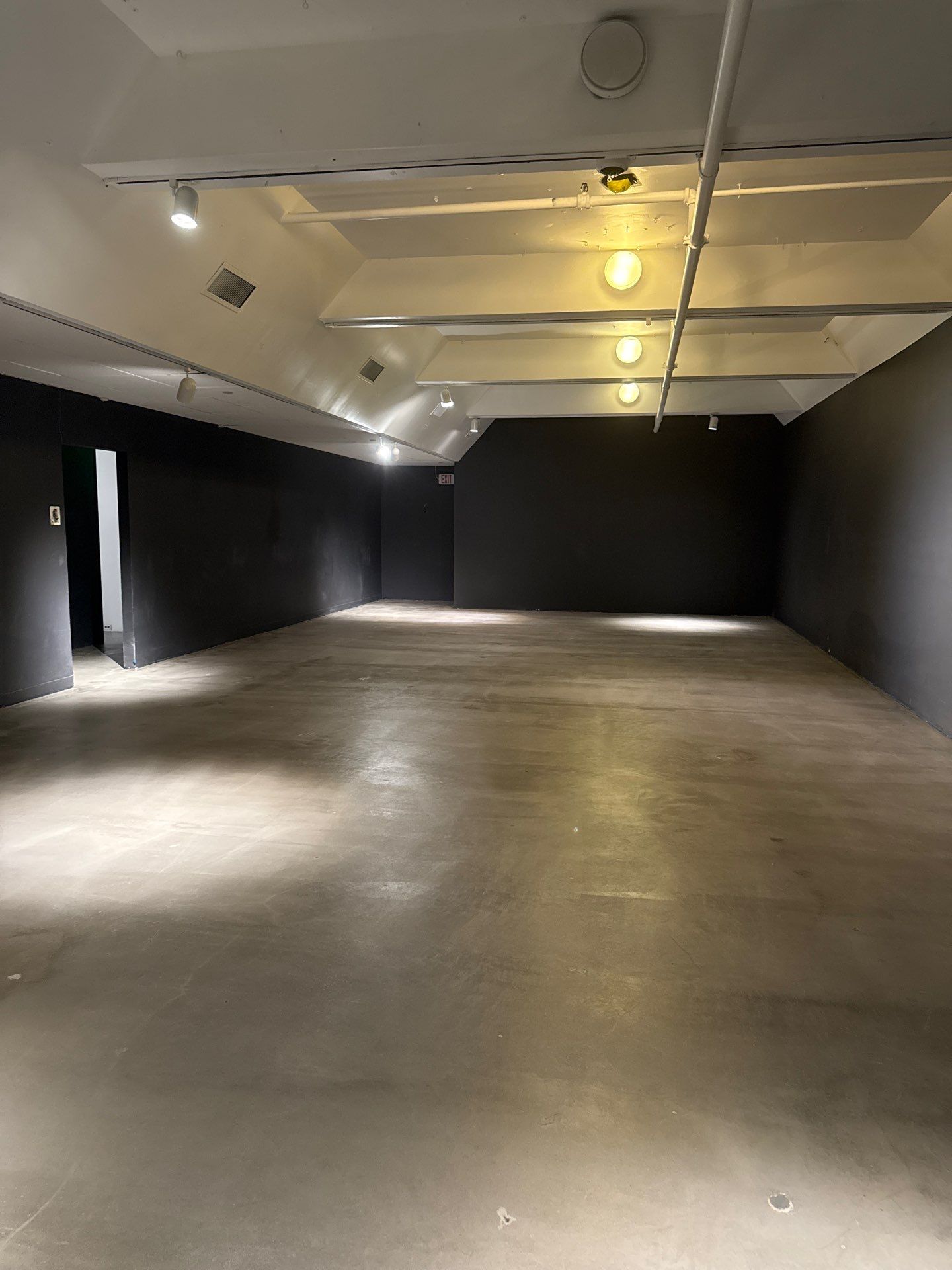 Grind off 20 layers of Paint Project in Pittsburgh by Floors in a Day, Inc