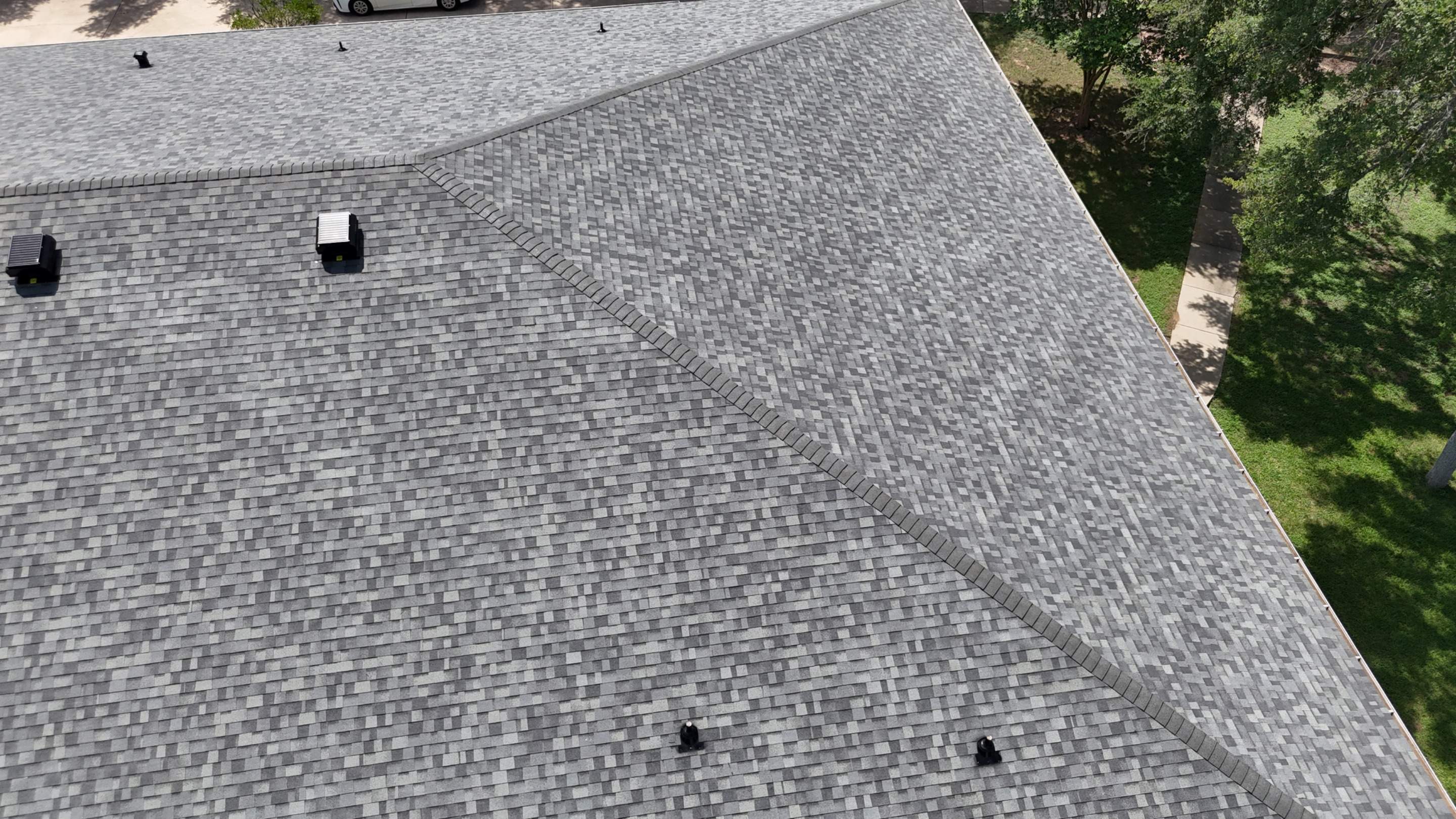 Estate Gray - Owens Corning TruDefinition Duration by RoofsOnly.com