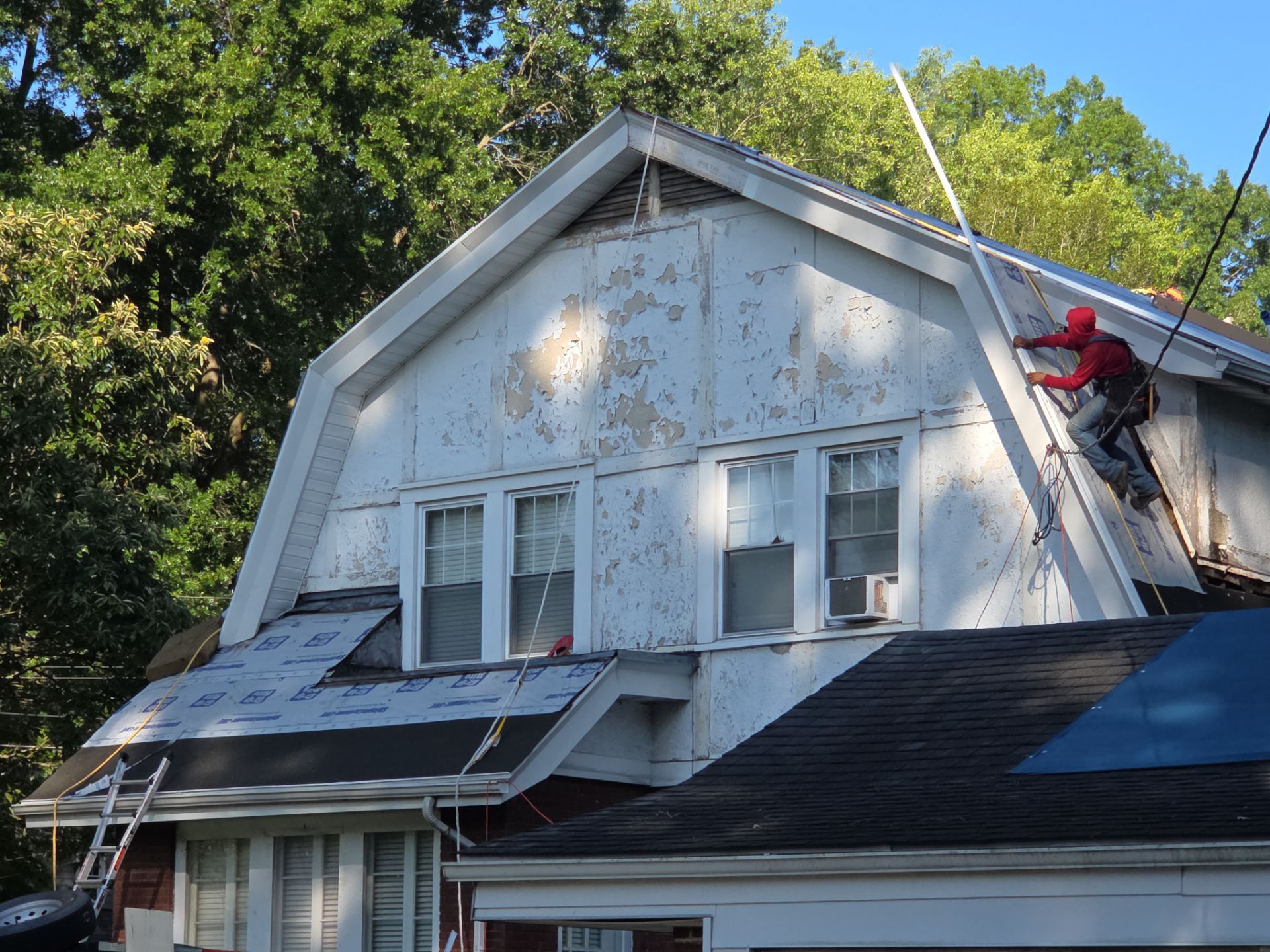 Charleston WV IKO Dynasty Roof Replacement – Premium Asphalt Shingles & Expert Installation by Mr. Roofer