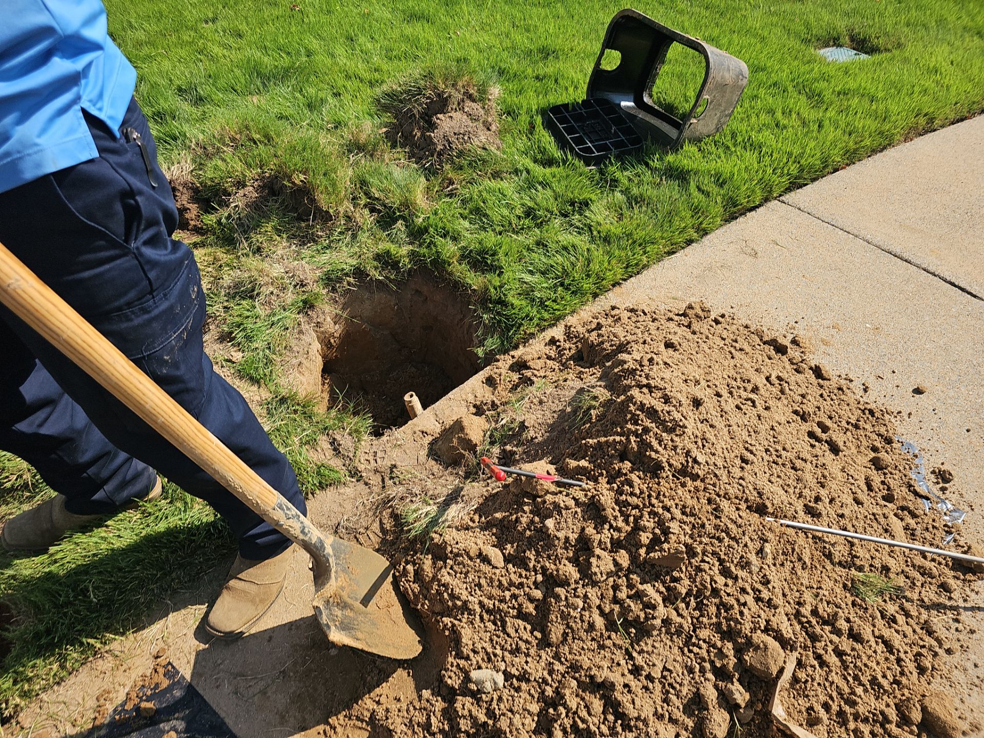 Helping the plumbers and residential customers by Alsip Locating Service, LLC