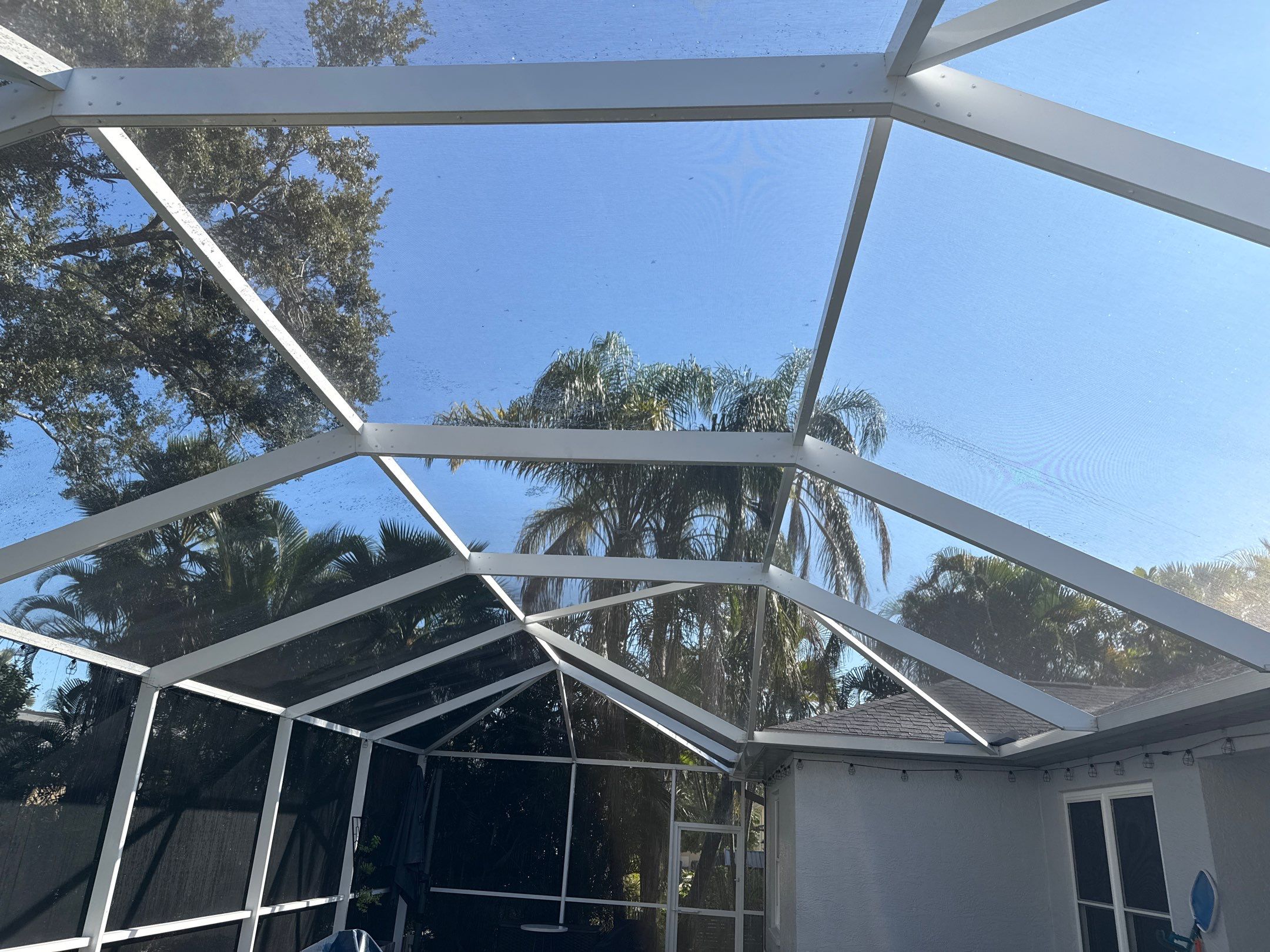 Paver Pool Deck Cleaning & Pool Cage Cleaning in River Point of Manatee – Bradenton, FL by Sunshine AquaWash