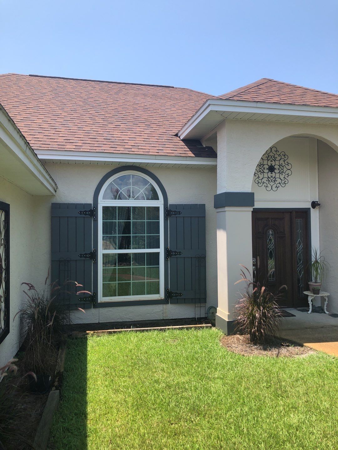 Gutter Installation using K-Style Seamless Gutters by Gutter Professors