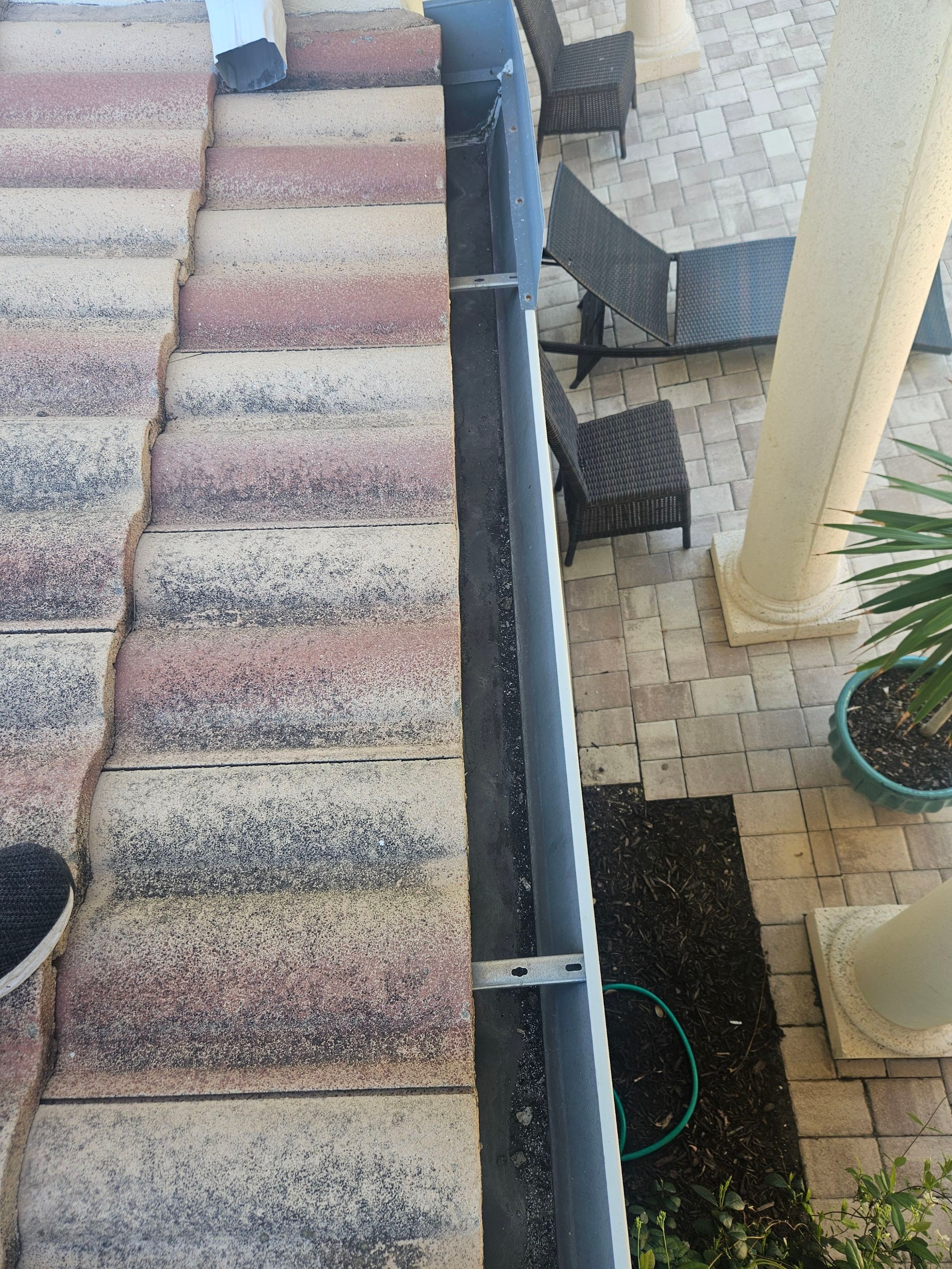 Gutter Cleaning in Sarasota FL by Gutter Professors