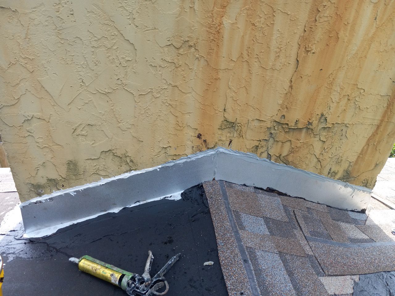 Project in St Pete 33709 by Mitchell Roofing Company LLC 