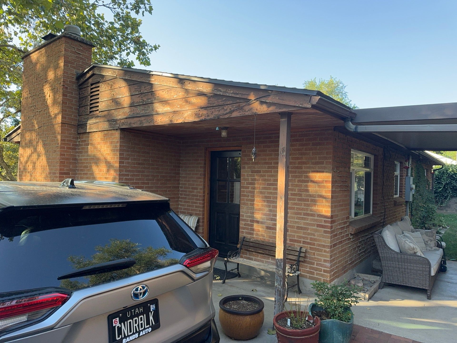 Bountiful | Hardie Mixed Siding & Detached Garage | Iron Gray by Ideal Siding Utah
