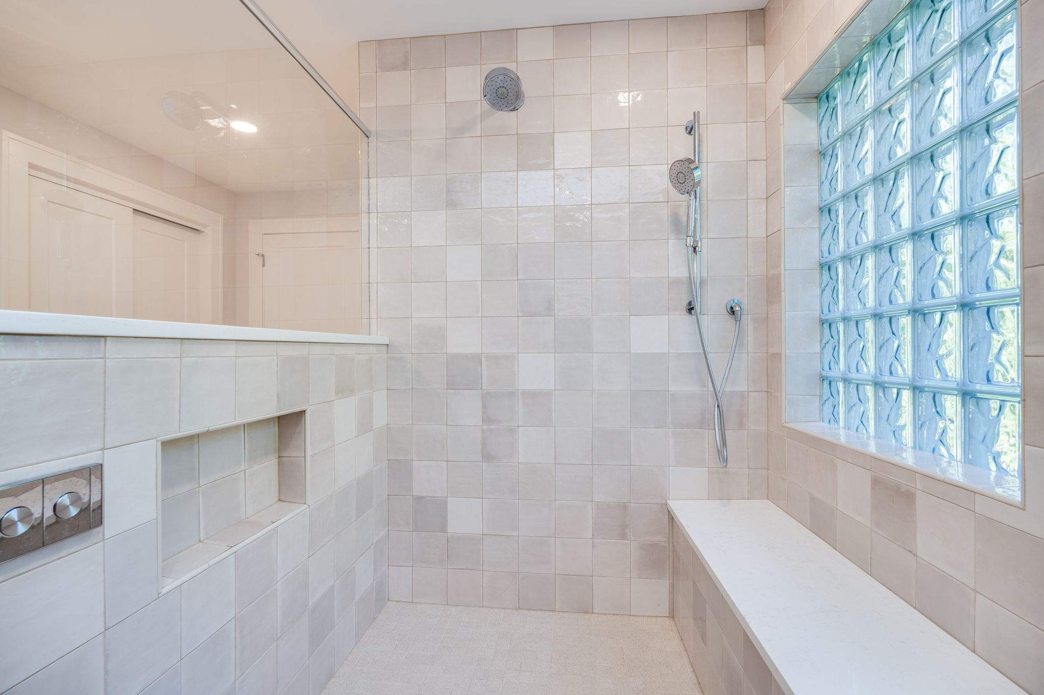 Oakwood Primary Bathroom & 2nd Floor Laundry by Zengel Group