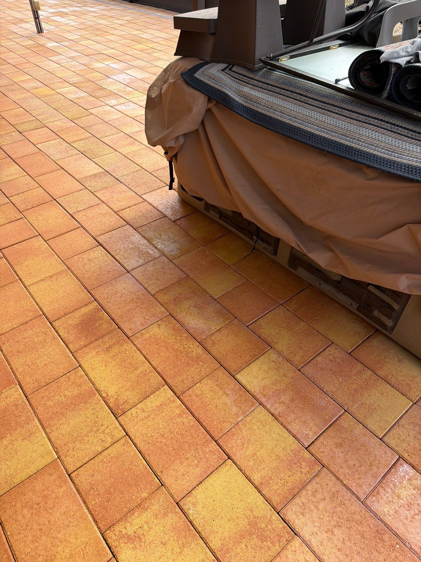 Paver Sealing for Herringbone Driveway and Screened Lanai in Valencia Lakes by Supreme Paver Experts
