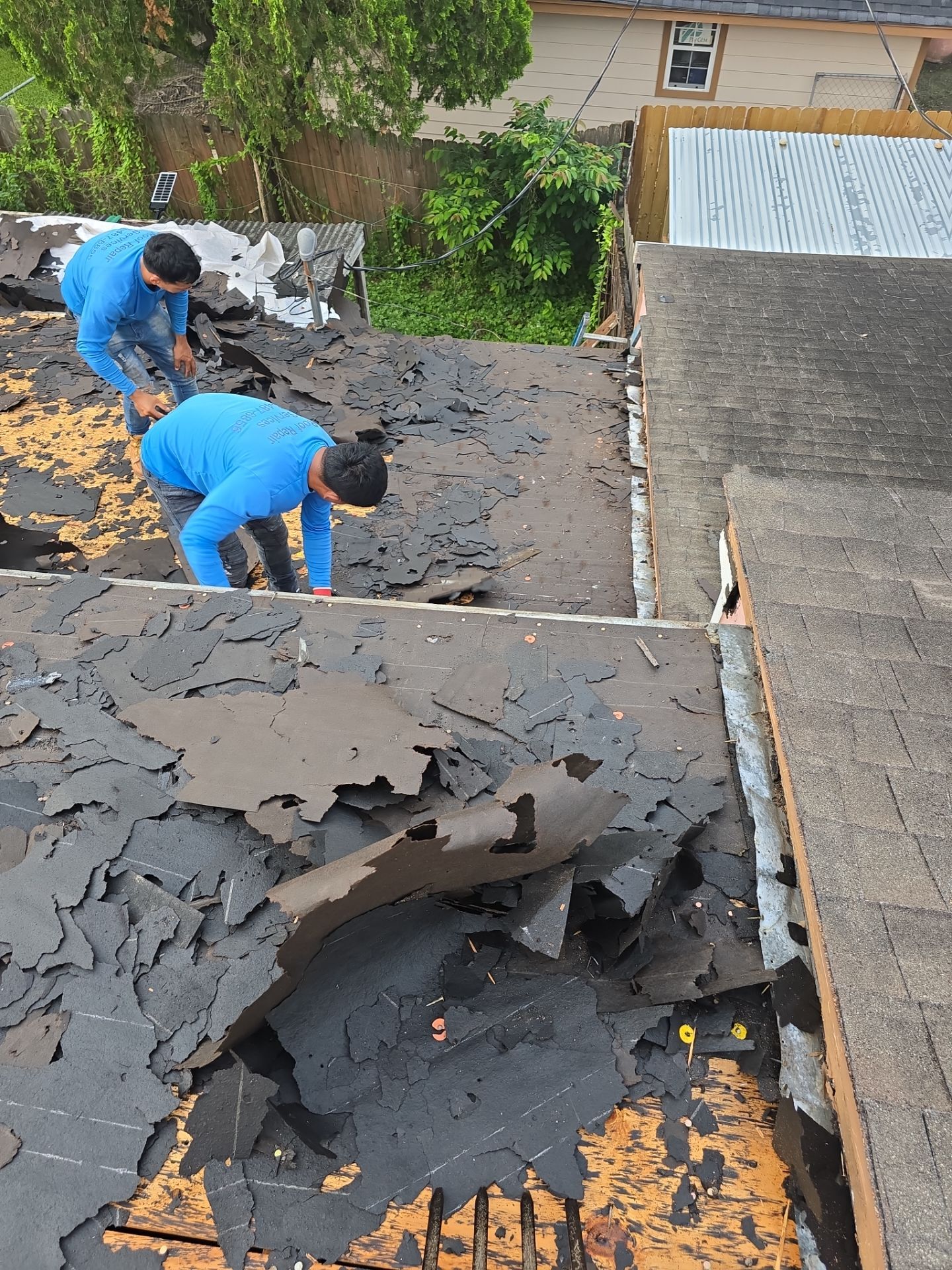Roof Replacement Houston by Roof Repair Company