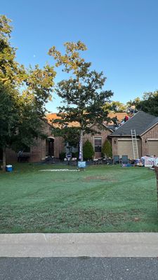 Residential Roofing Installation using GAF Natural Shadow 