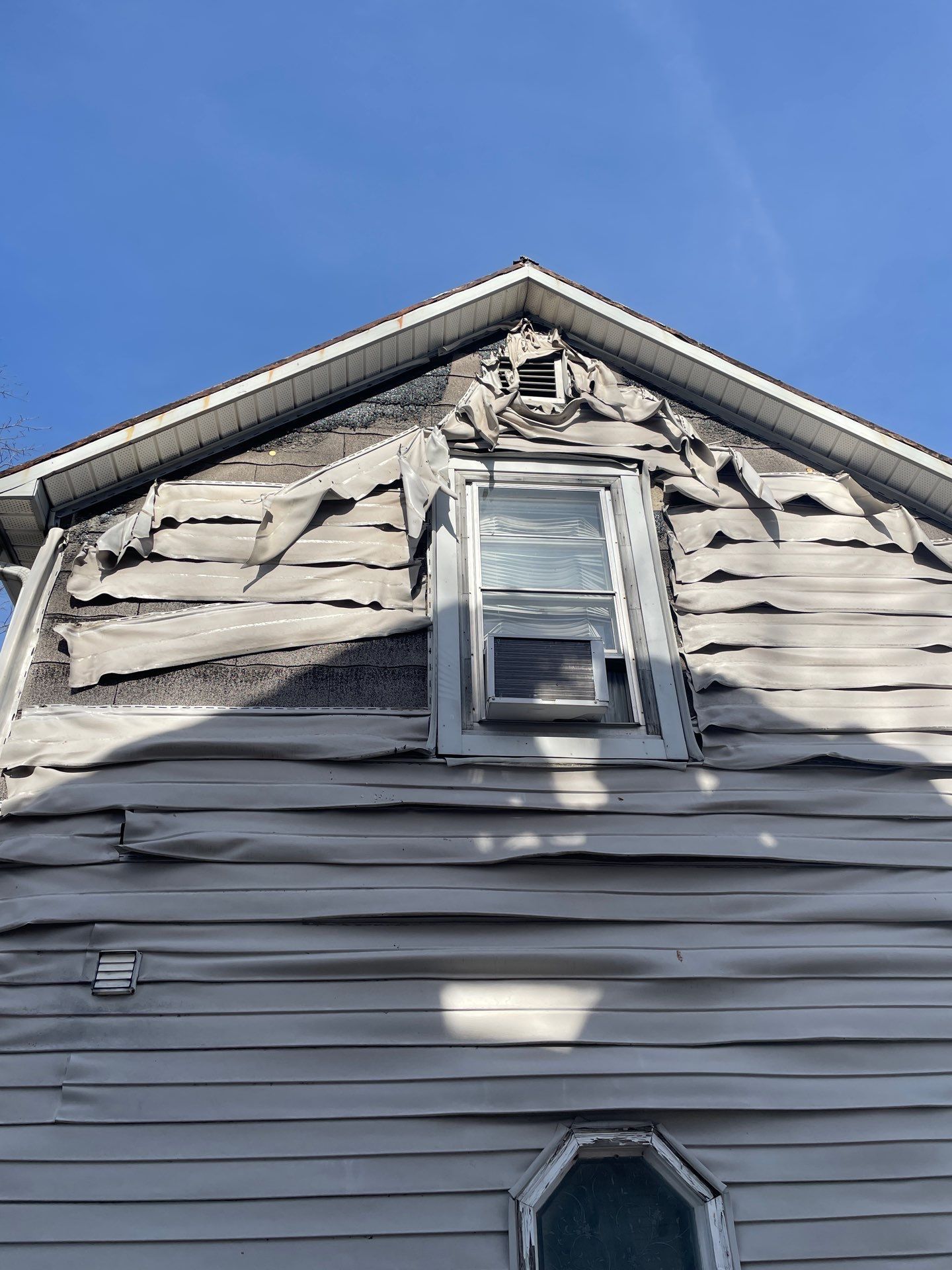 Window & Siding Project in Warsaw, IN by Window World Of Fort Wayne