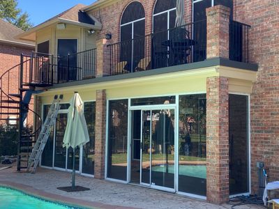 Balcony patio in Sugar Land