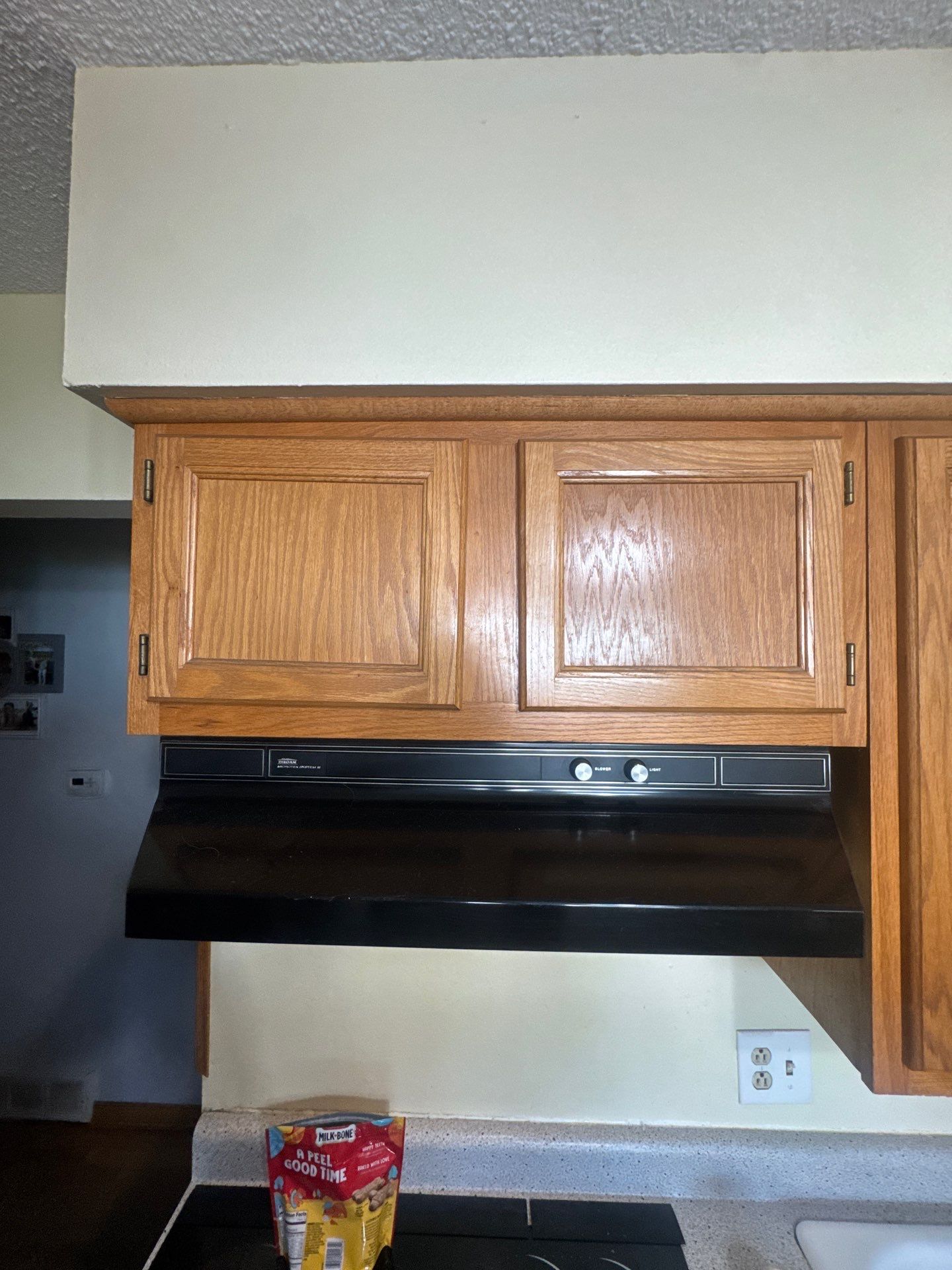Res Int Kitchen Cabinets & Walls by Midwest Paint LLC