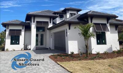 Decorative Bahamas in Grey Brown