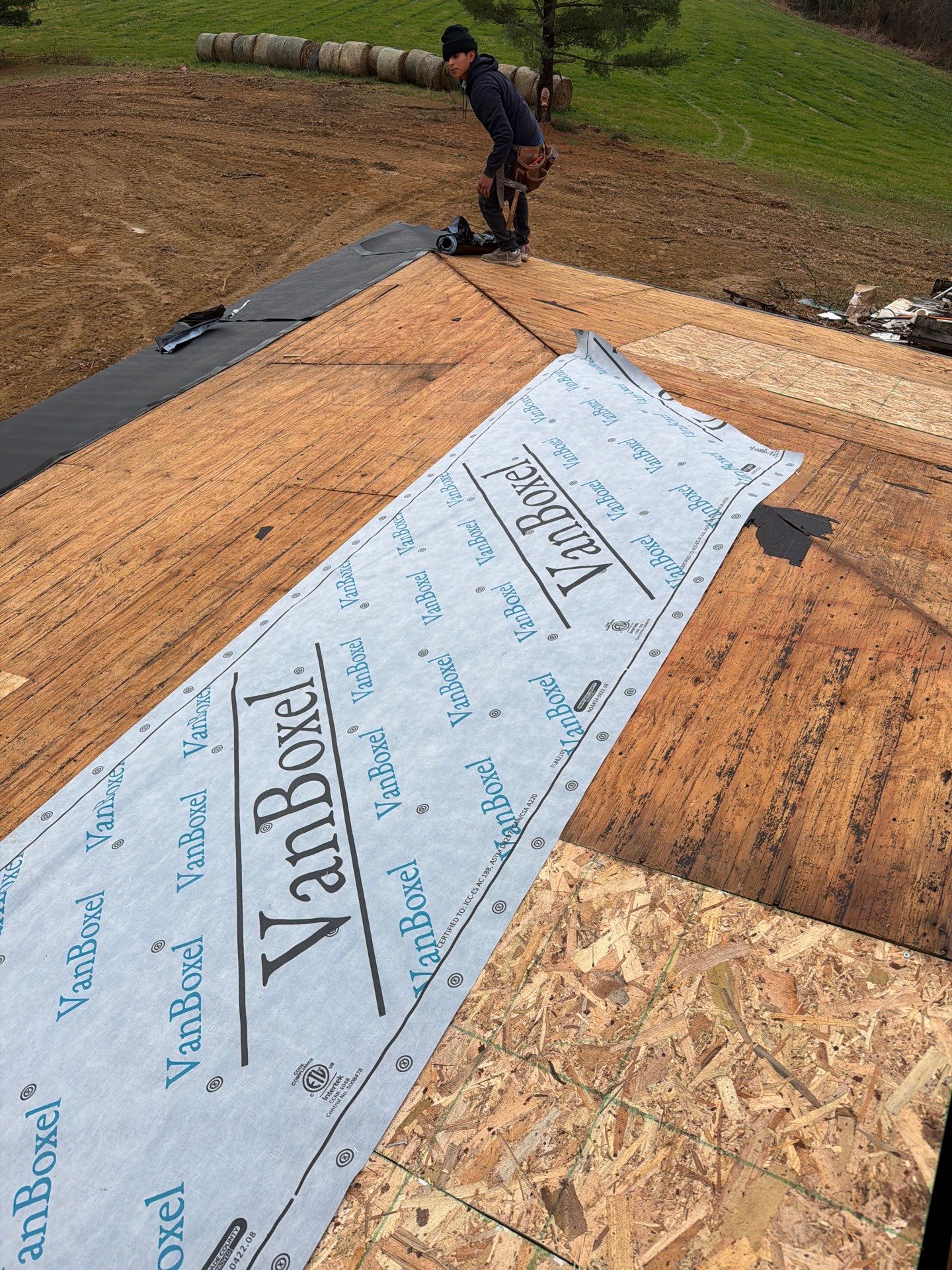 Residential Roofing Installation using GAF TImberline HDZ Hickory by Rainstoppers Roofing