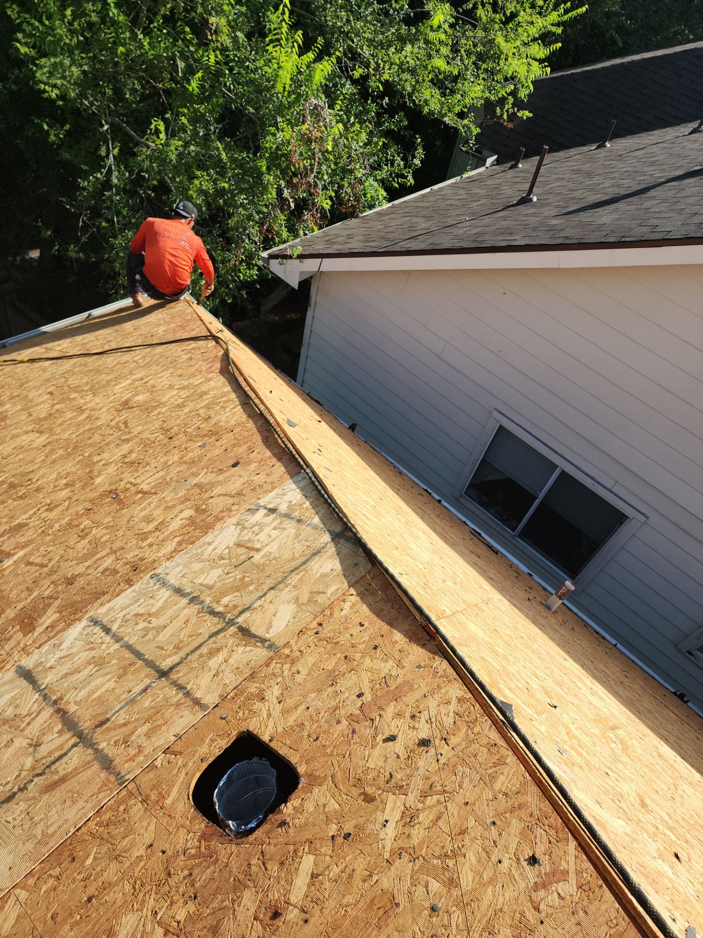 Residential Roofing Installation using Owen's Corning Duration (Lifetime) Shingles by Roof Repair Company