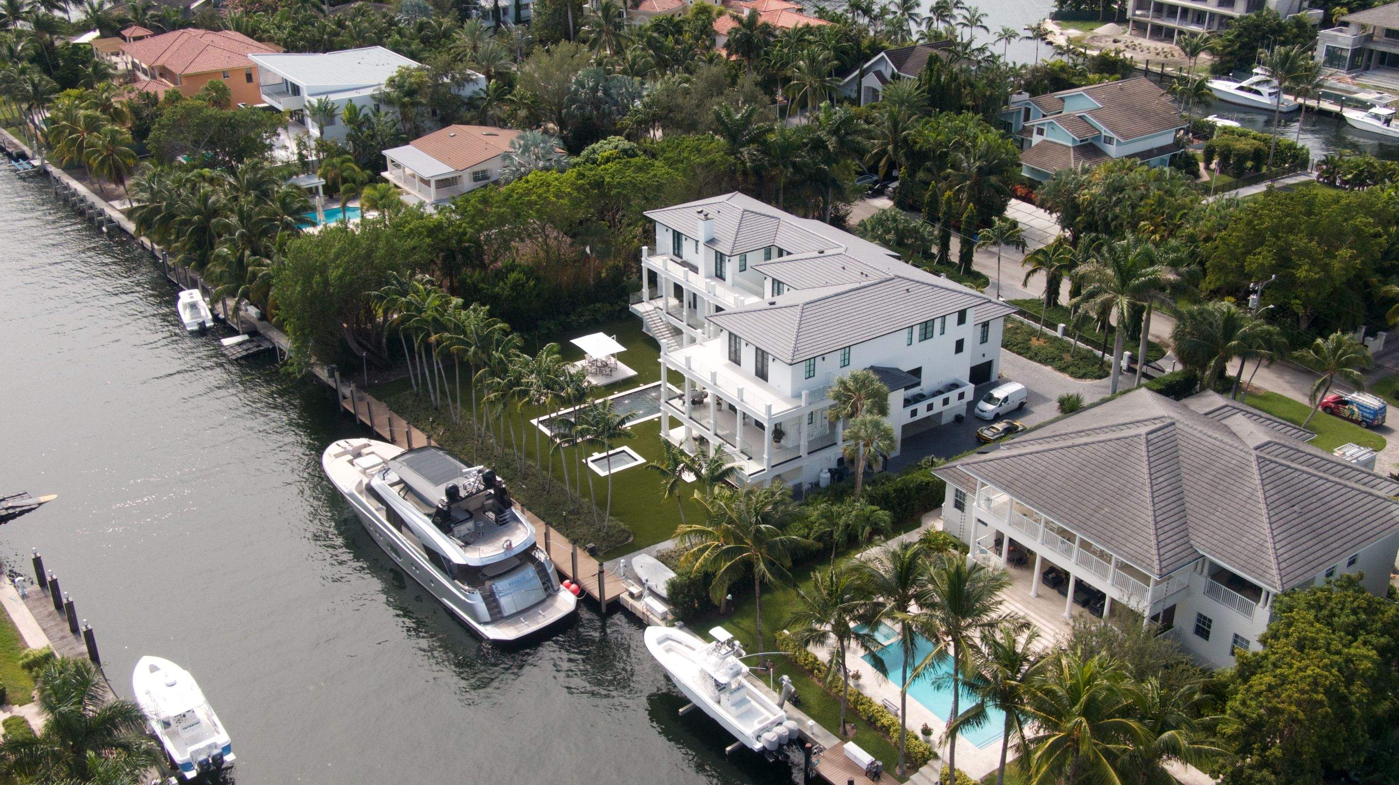 Crown - Windsort Slate - Manatee by Istueta Roofing