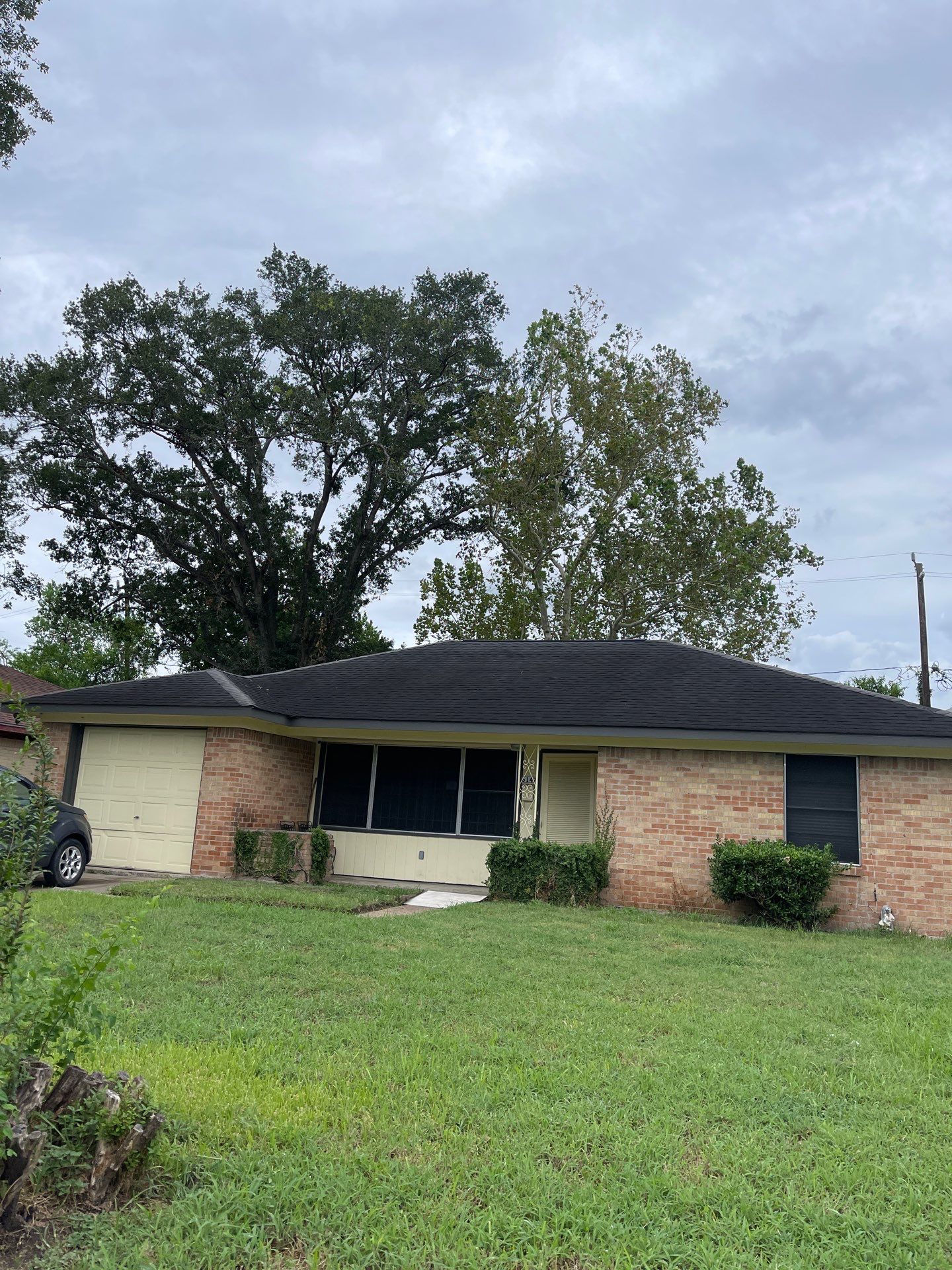 Residential Roofing Repair using Owen's Corning Duration (Lifetime) Shingles by Roof Repair Company