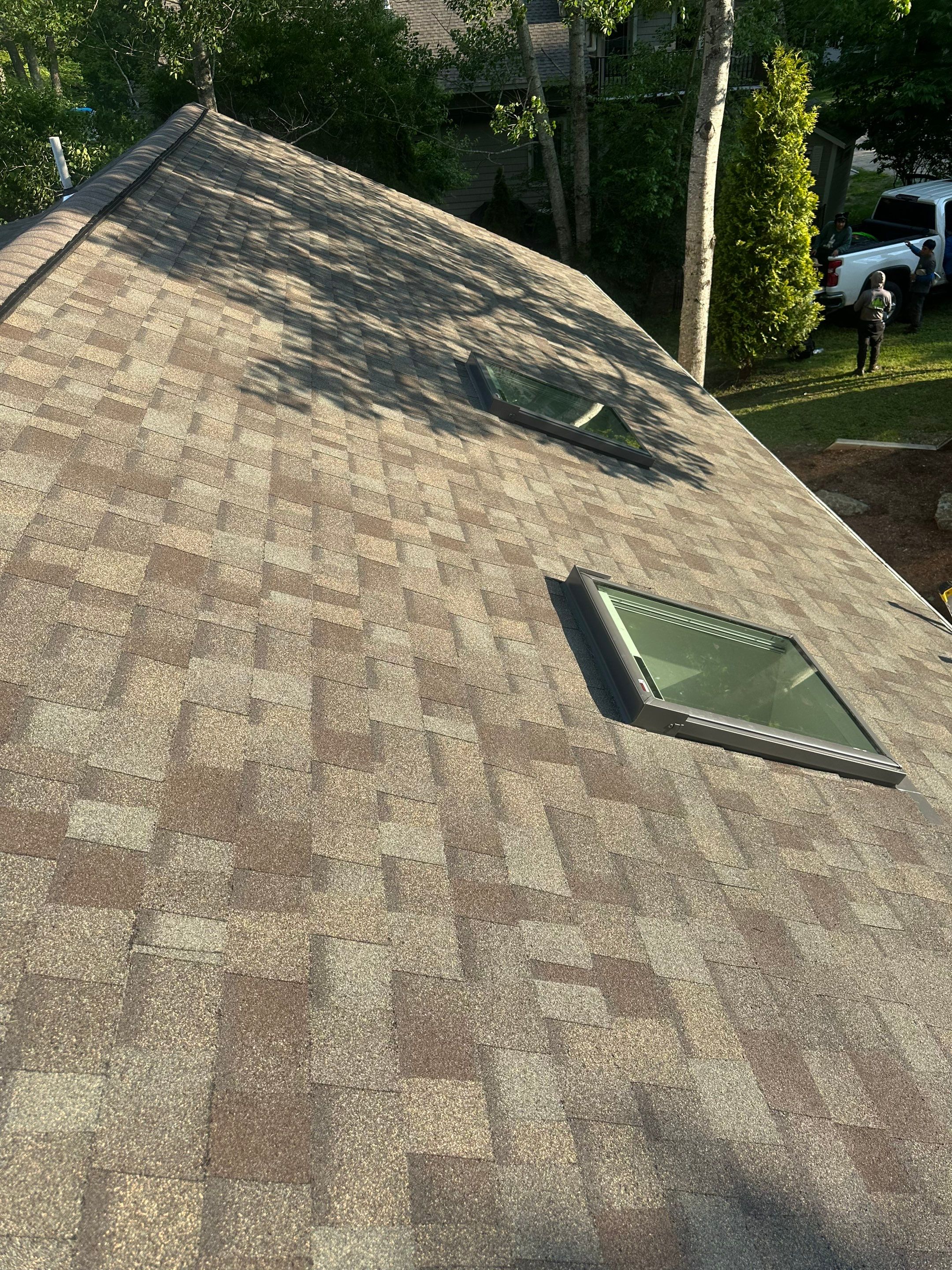 OC Roof Install On The Lake In Deerfield, New Hampshire by Tall pine roofing