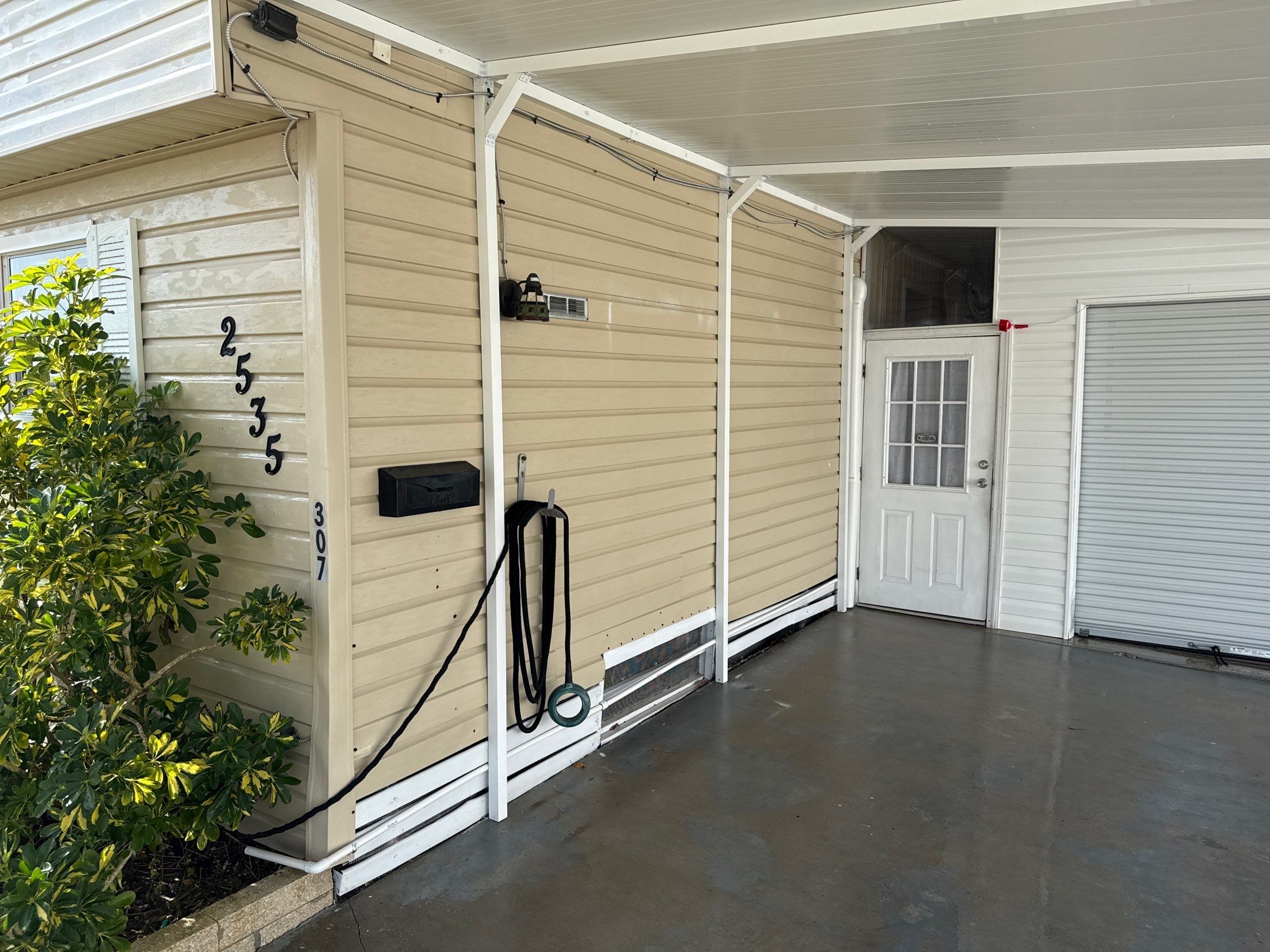 TPO Roof Cleaning & Mobile Home Soft Wash in Chulavista Landings – Ruskin, FL by Sunshine AquaWash