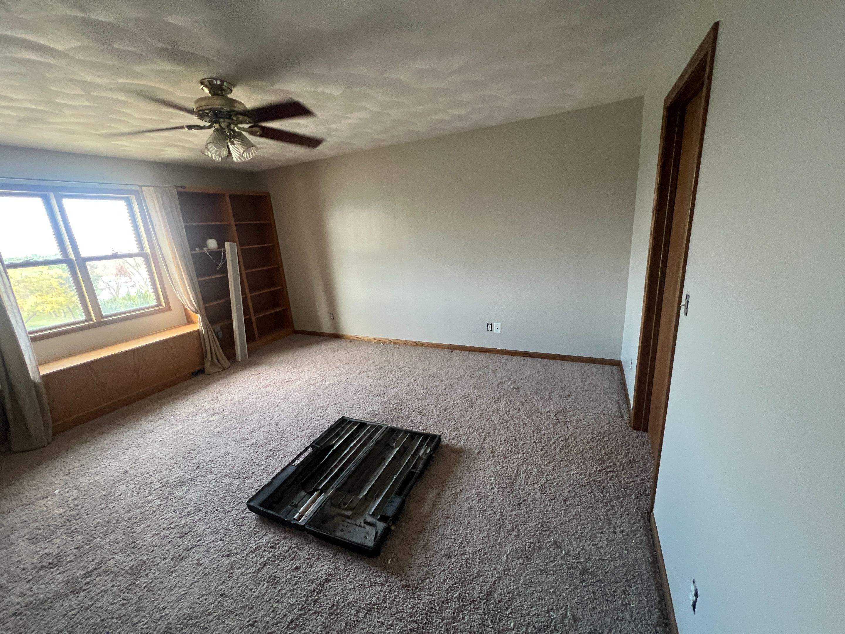 Pre-List Interior Refresh by Grandview Painting