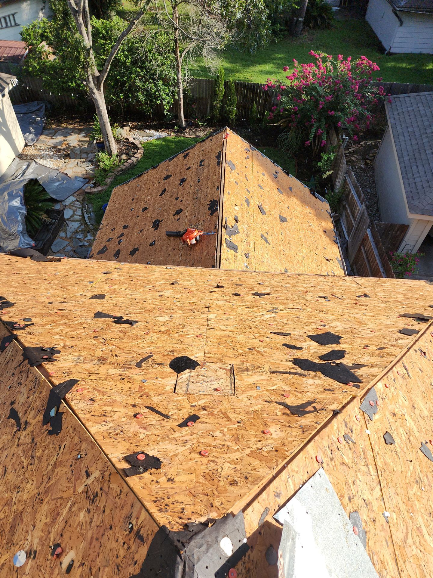 Residential Roofing Installation using Owen's Corning Duration (Lifetime) Shingles by Roof Repair Company
