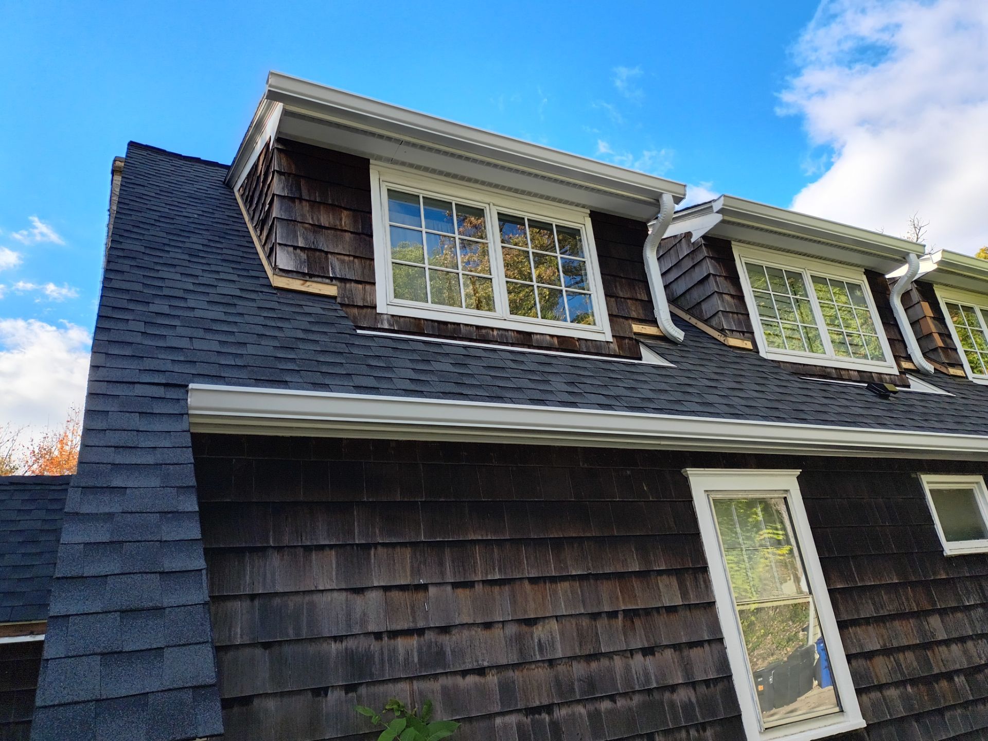 6" Seamless Gutter Installation – St. Paul, MN by Next Level Seamless Gutters / Exteriors Inc.