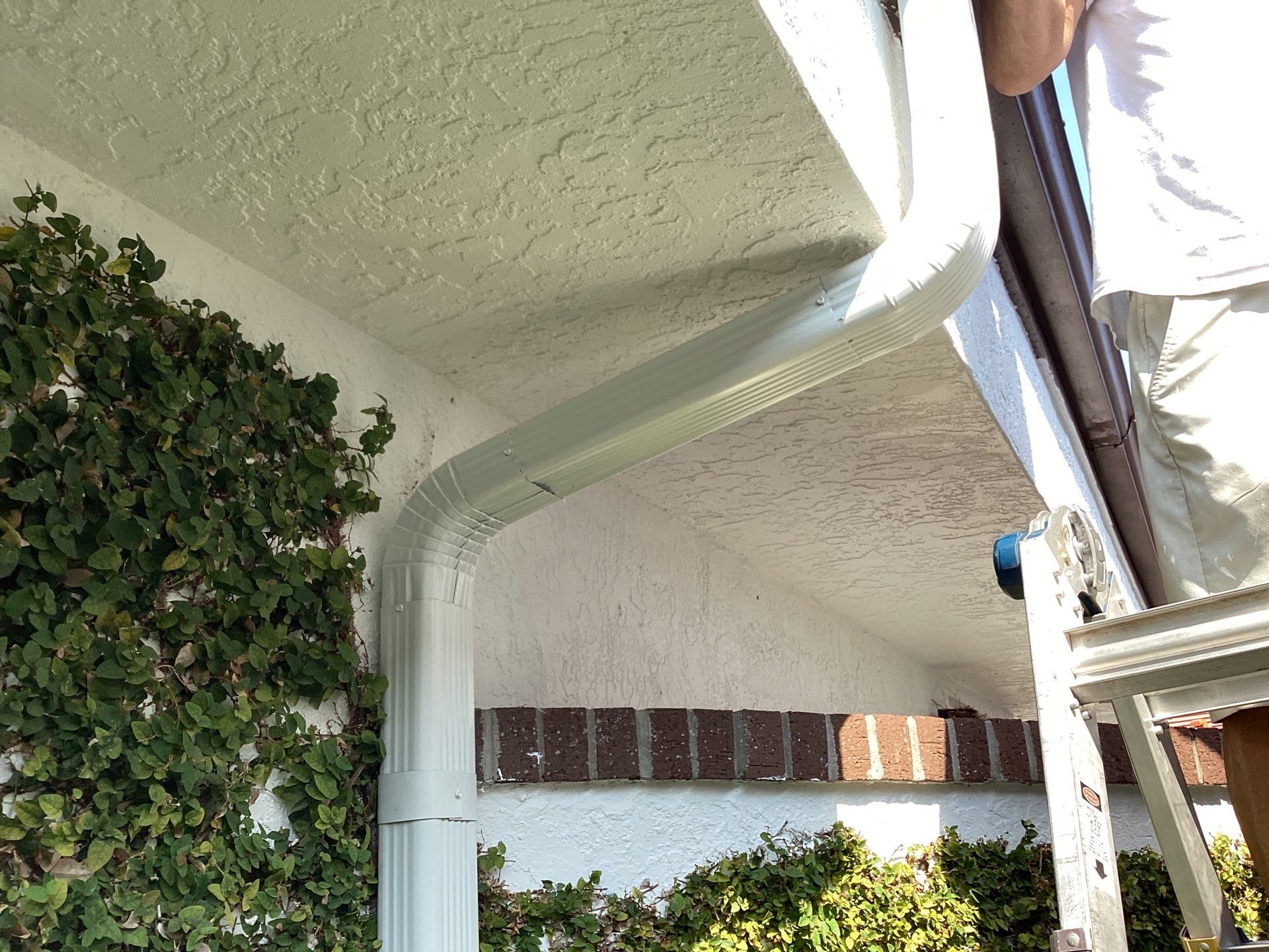 Brown Seamless Gutters using Royal Brown in Fort Myers FL by Gutter Professors