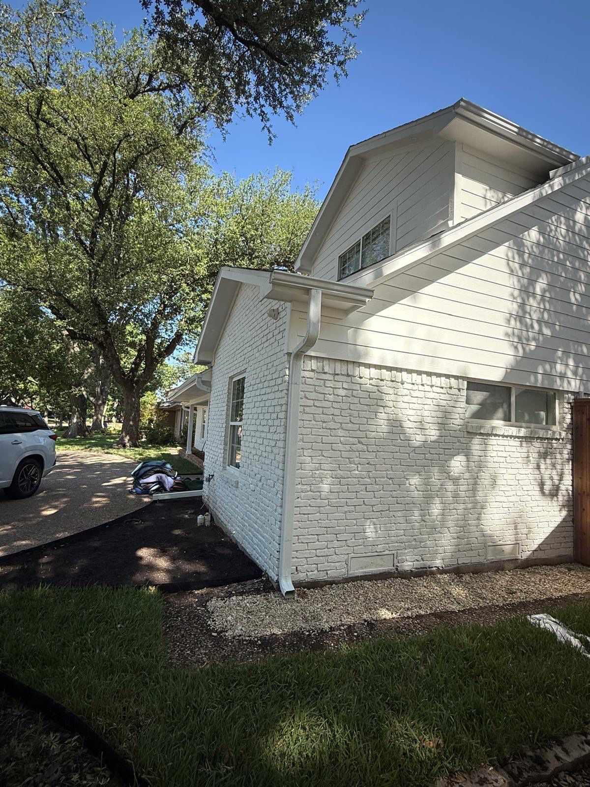 Project in Dallas by Armor Roofing | Exteriors