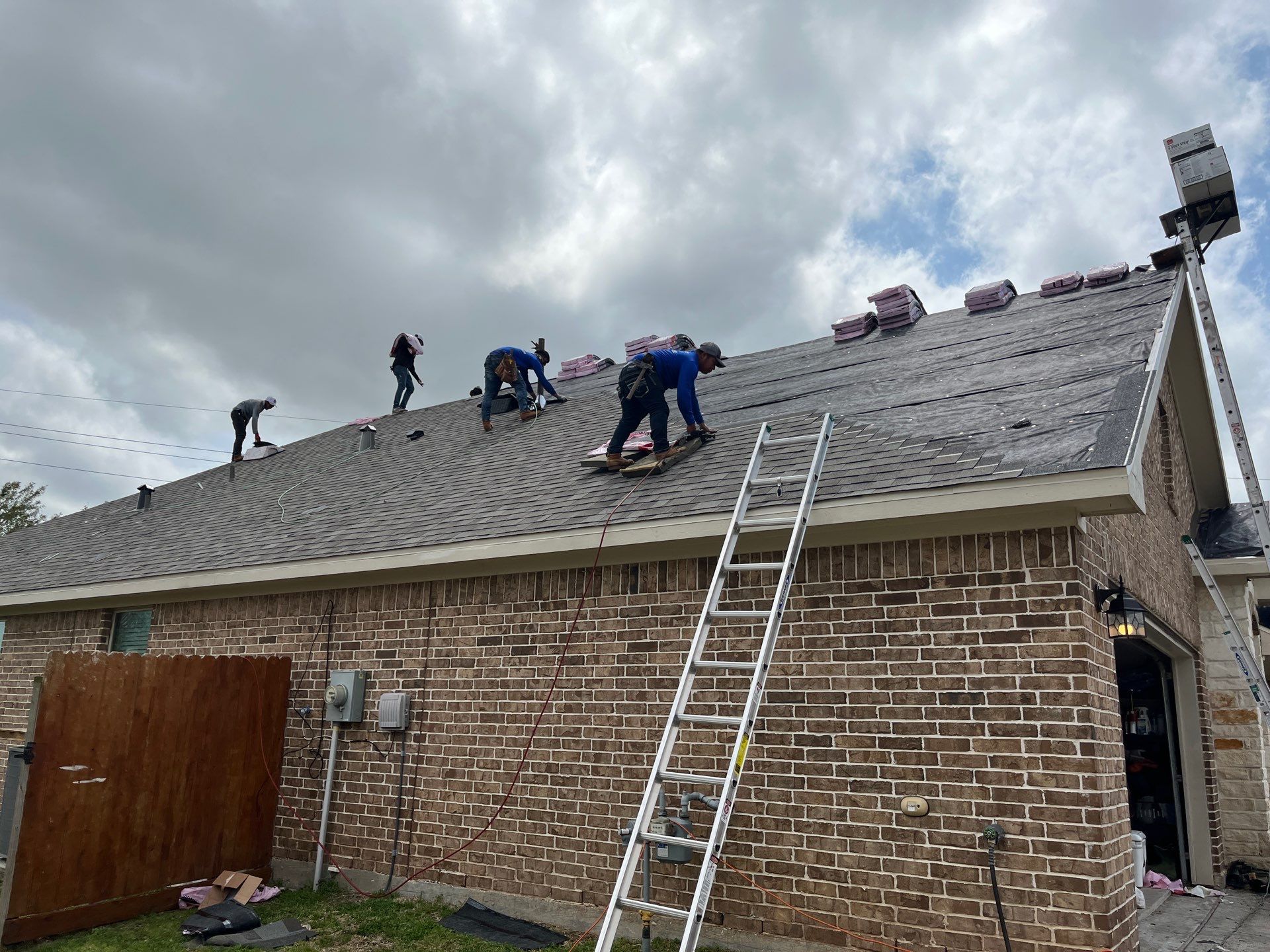 Hail Damage using Owen's Corning Duration (Lifetime) Shingles by Roof Repair Company