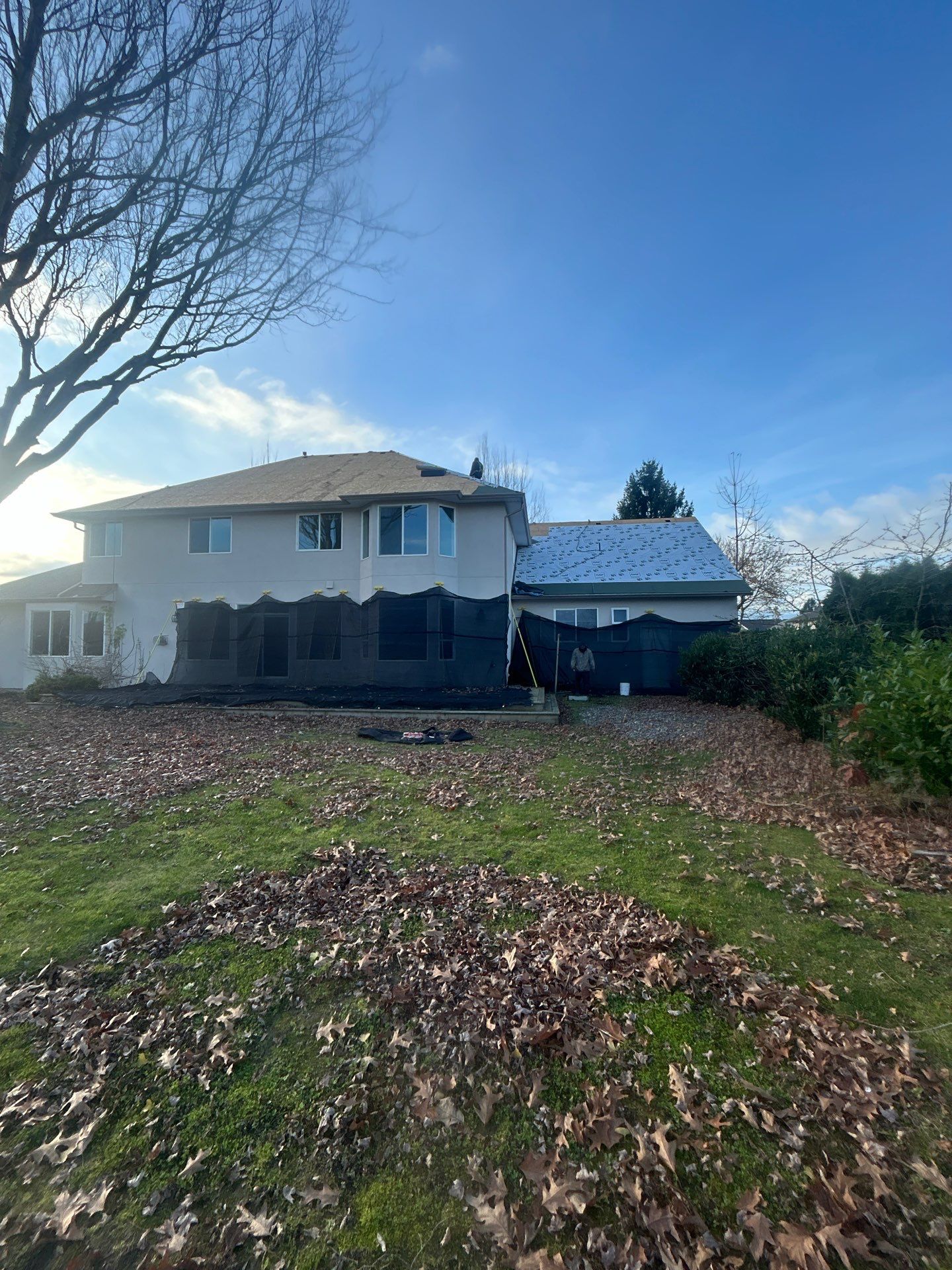 Residential Re-Roof using GAF timberline HDZ Charcoal by Top Notch Roofing Inc