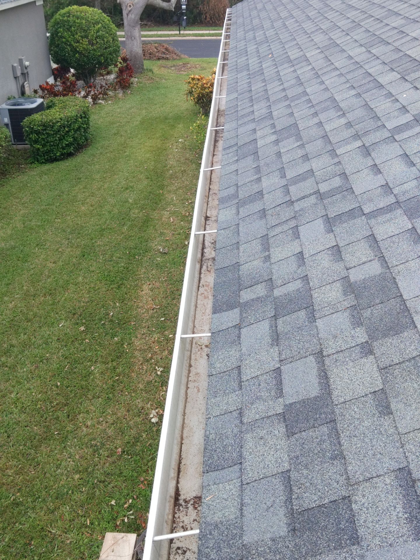 Gutter Guard Systems Installed in Bradenton FL by Gutter Professors