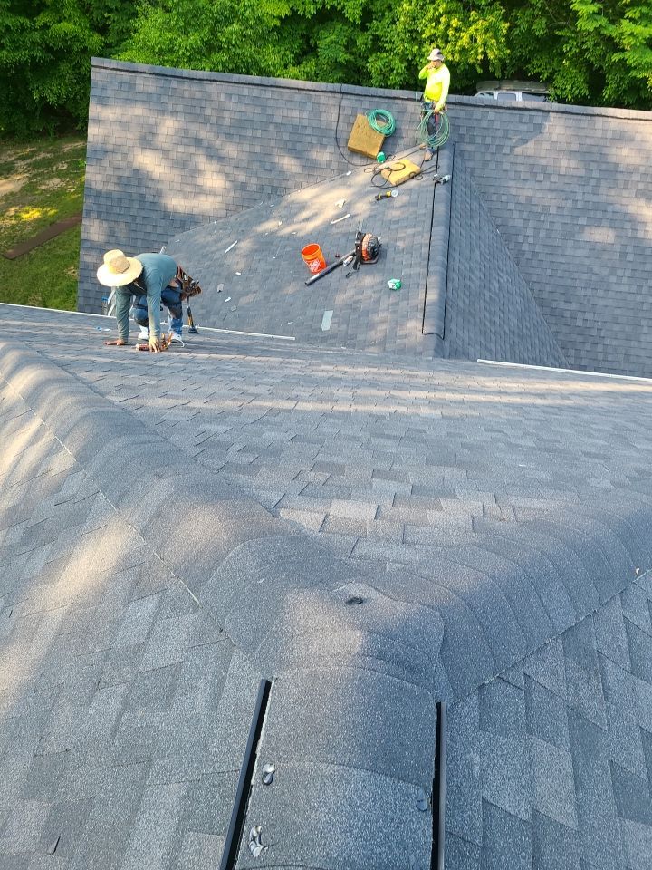 Clifton - CertainTeed Landmark Charcoal Black by RM Banning, Inc.