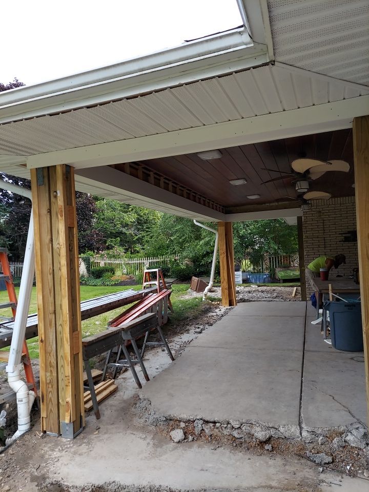 Outdoor Living Addition by Ivy Lea Construction