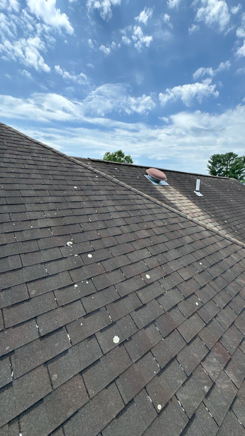 McLean: Residential Roof Installation with Landmark Pro Designer Shingles in Max Def Moire Black by RM Banning, Inc.