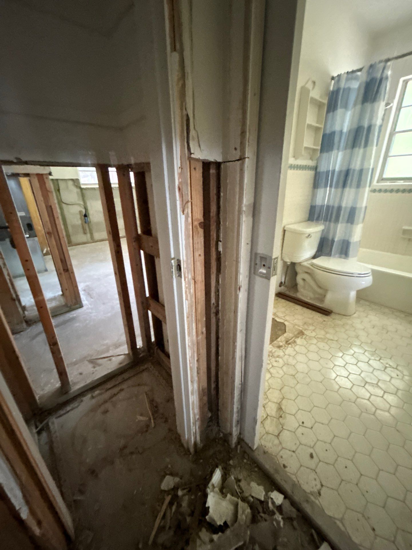 Water Mitigation by Ampm Restoration Services 