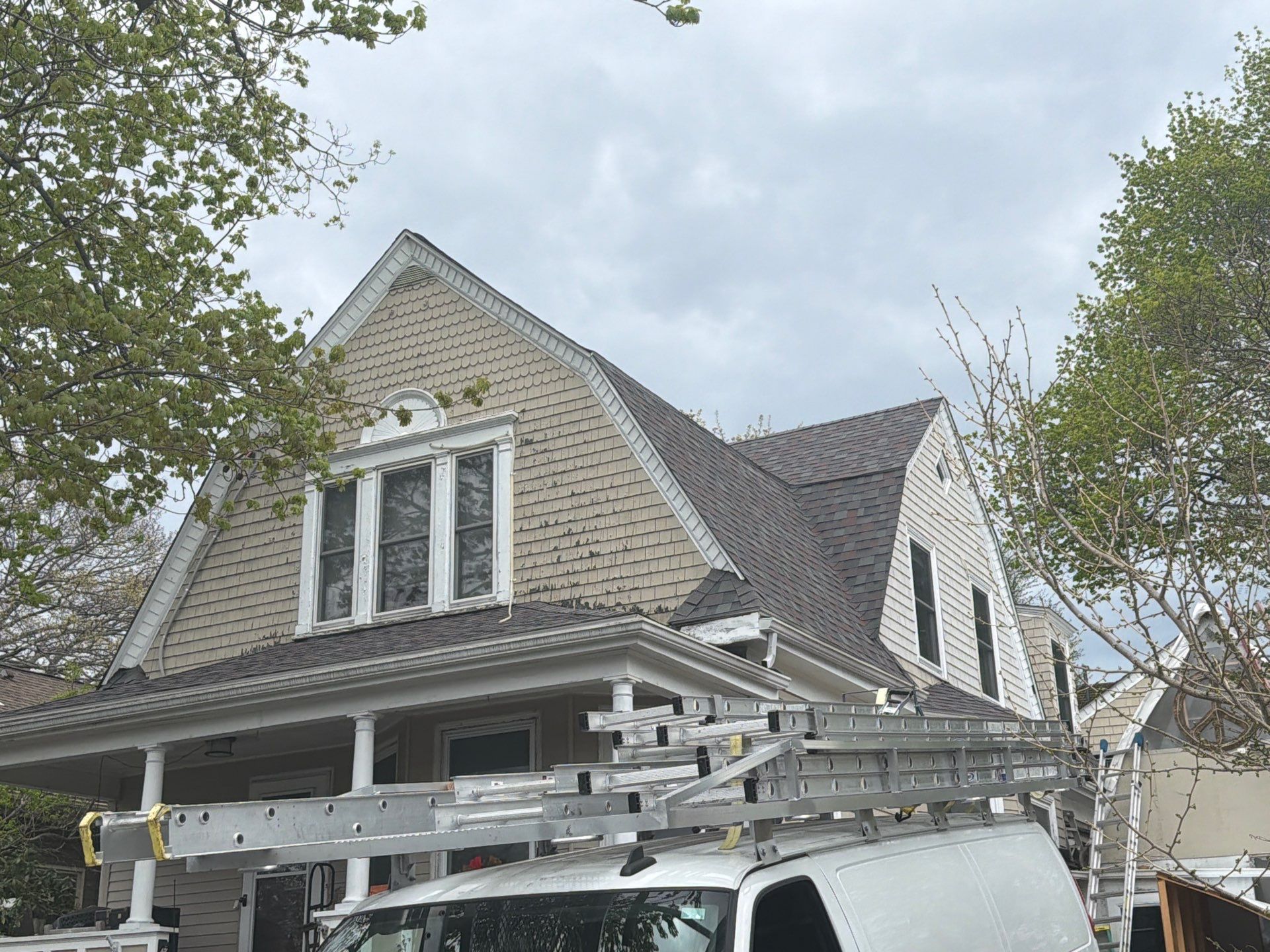 Portland Residential Roof Replacement with New Asphalt Shingles by Tall pine roofing