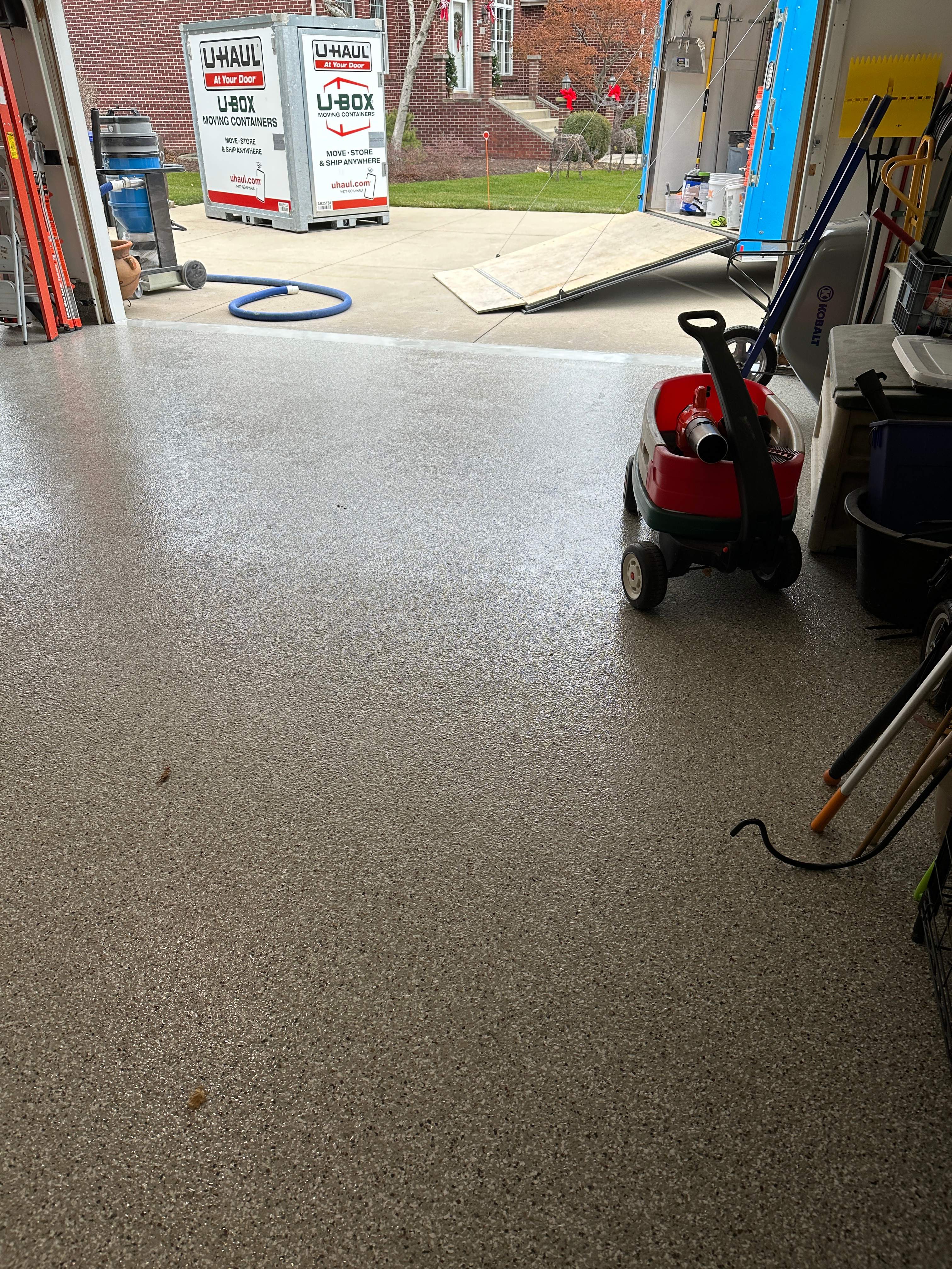 Creekbed Garage Bloomington by Loud Bros