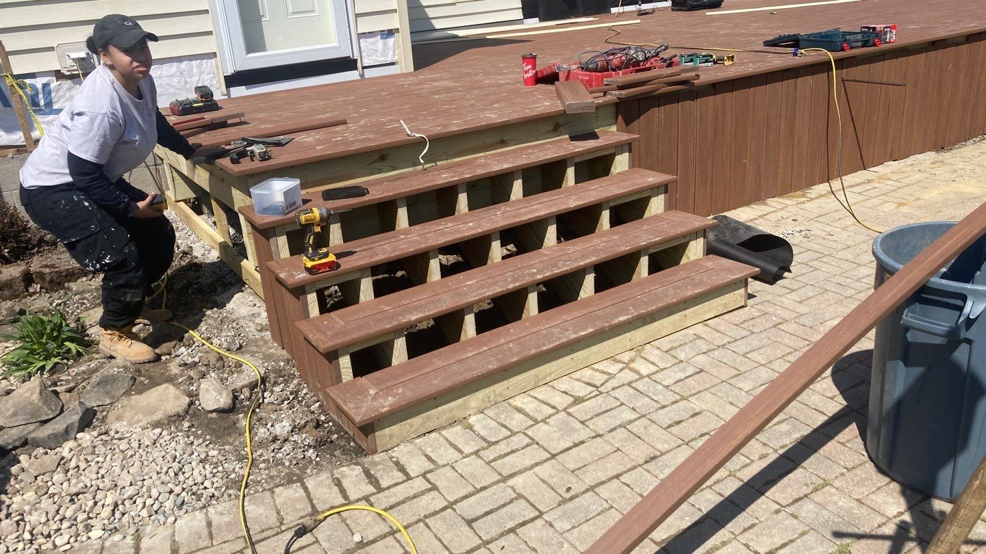 Decks by Ivy Lea Construction