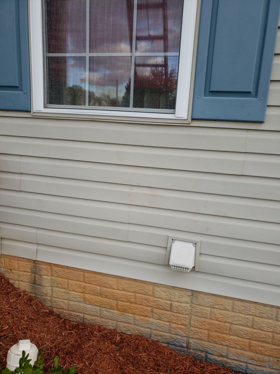 Woodbridge: CertainTeed Landmark Designer Shingles in Cottage Red by RM Banning, Inc.