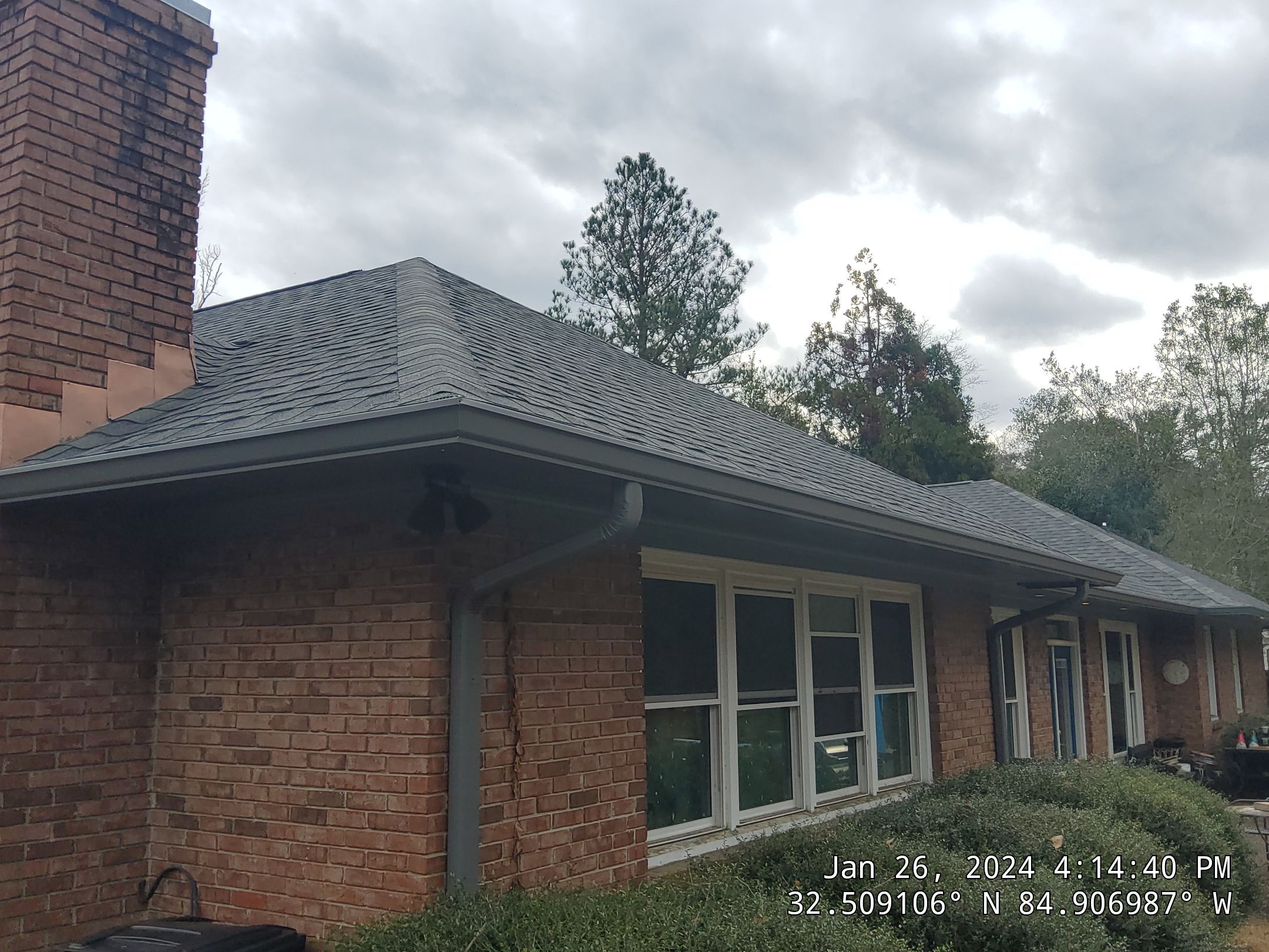 Residential Door Repair by iGreen Solutions