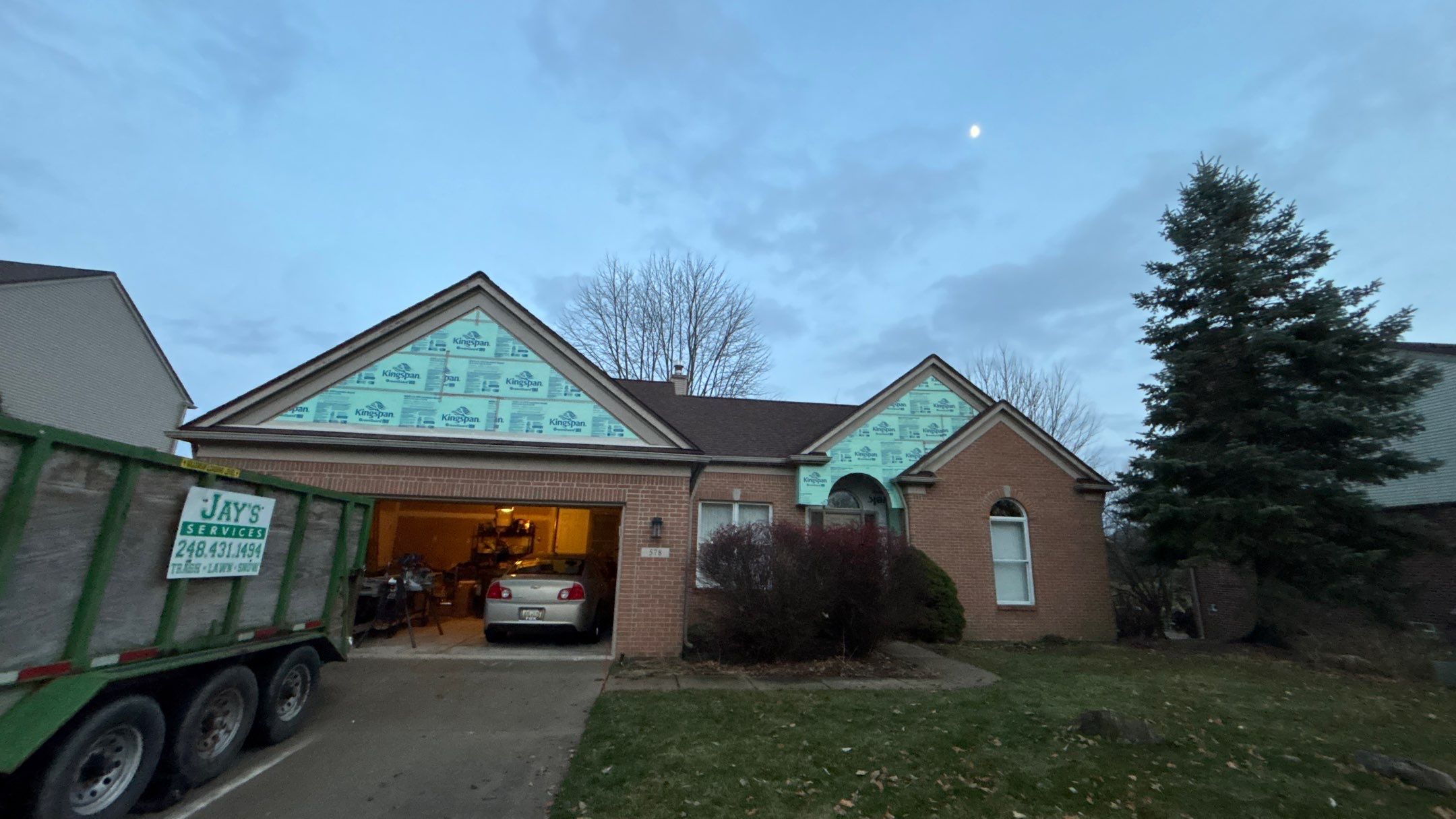 Siding Replacement using Alside Charter Oak D4.5" by 180 Contractors