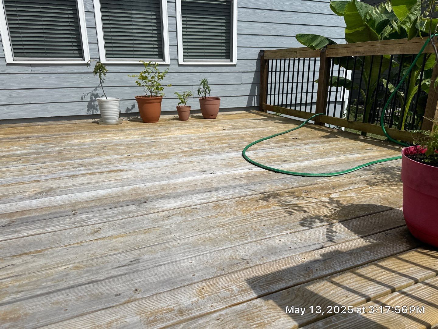 Wood Deck using Wood Sealant by DuraSeal