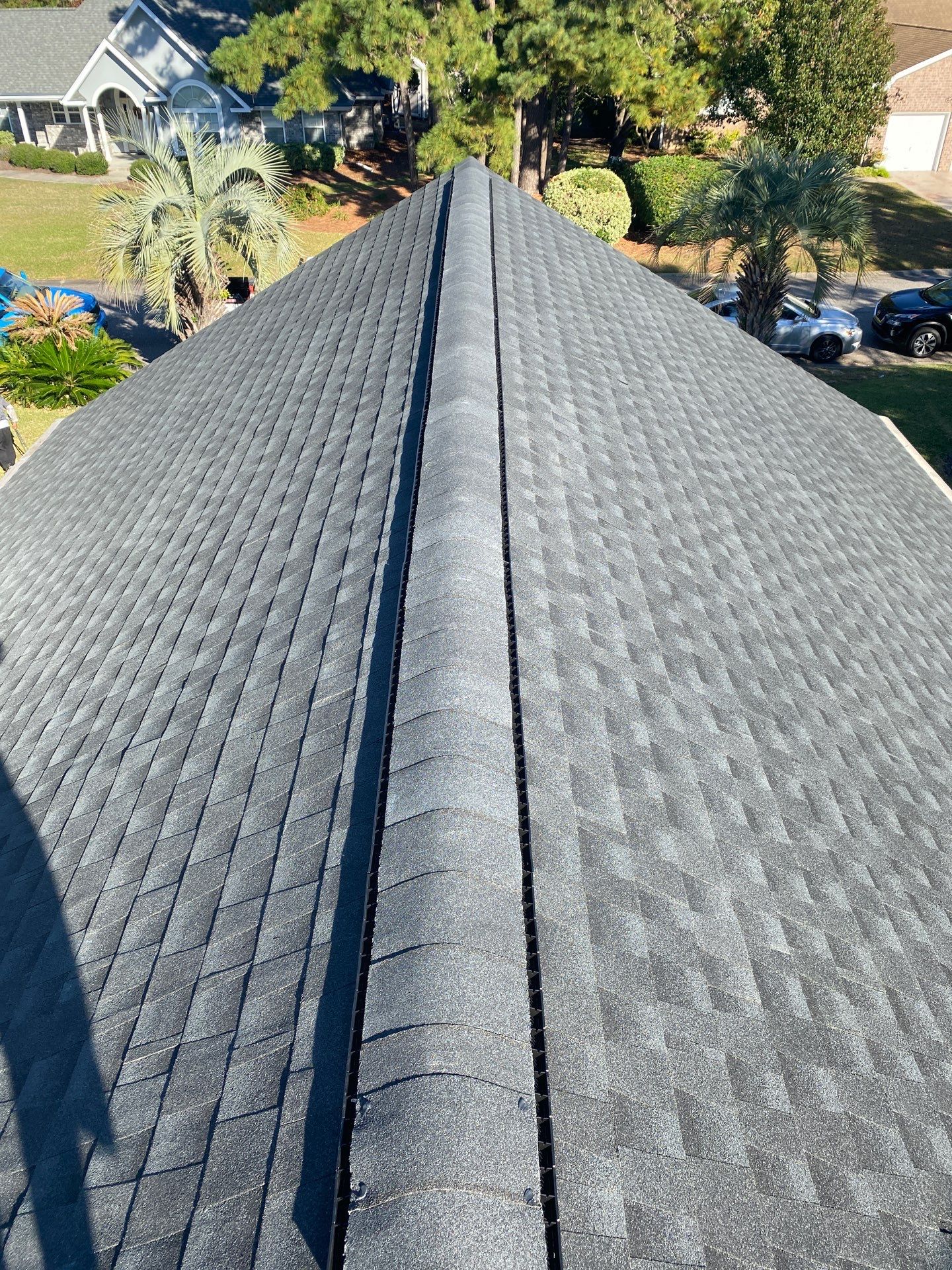 GAF HDZ - Charcoal by Linta Roofing Inc