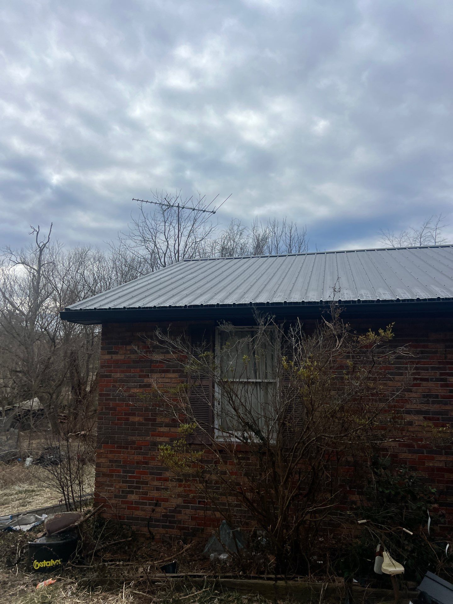 McAmis Residence by Omnia Roofing