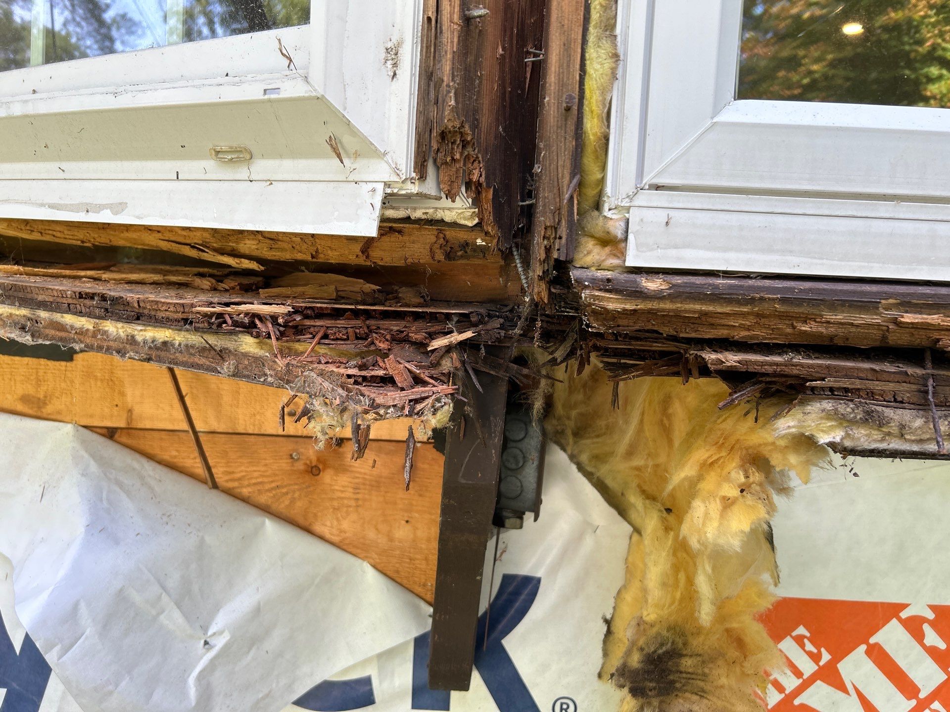 Complete exterior remodeling in Ashland, MA by UBrothers Construction