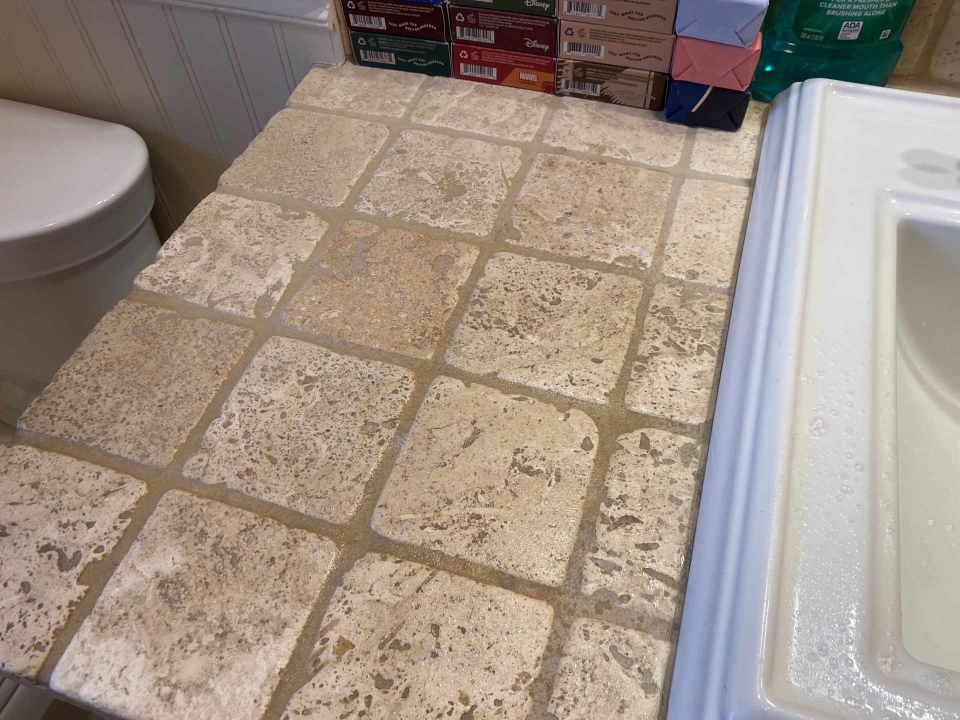 House cleaning in Lake Oswego by Cloud 9 Professional Cleaning Services