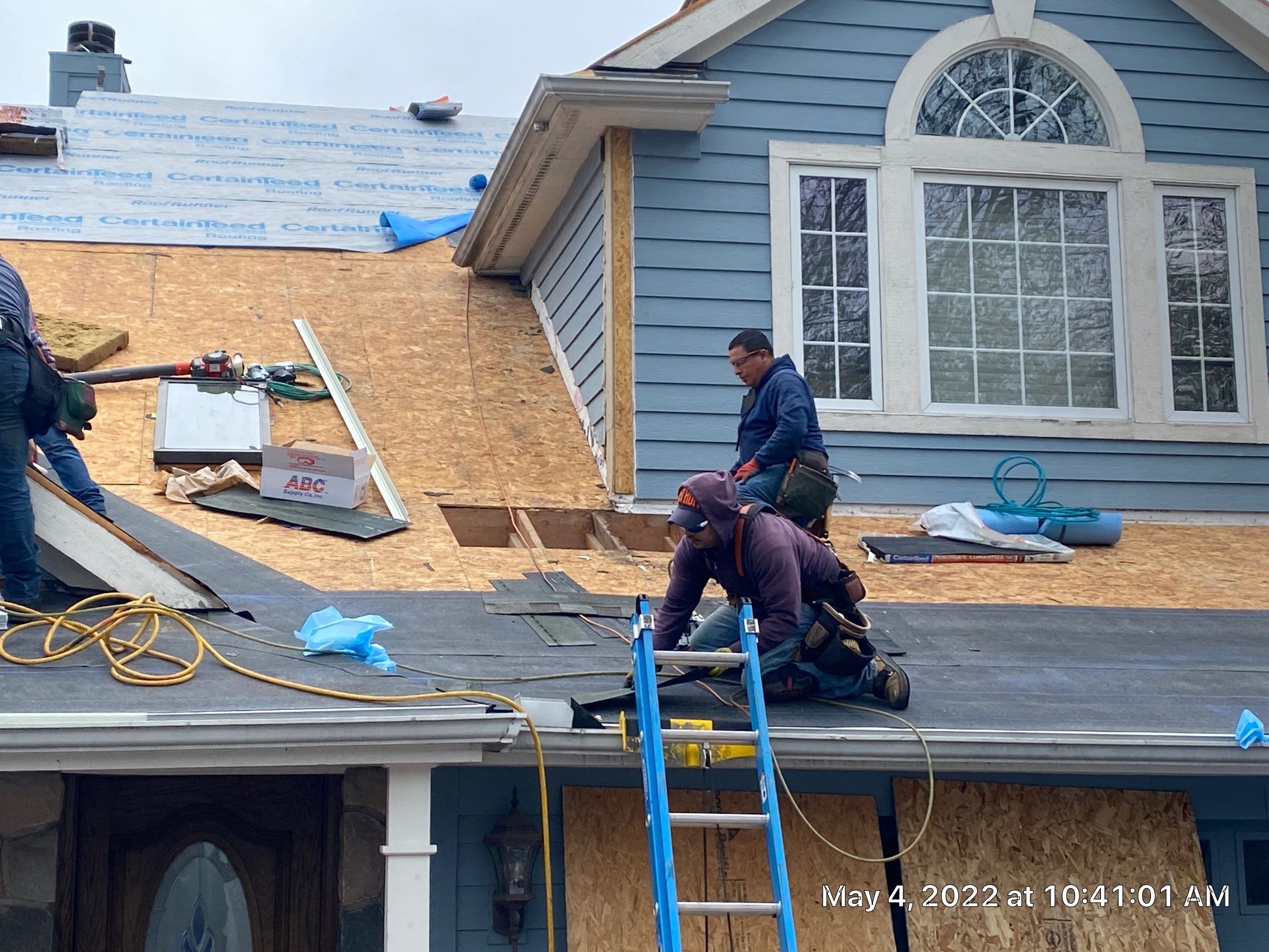 Roof Replacement using CertainTeed Landmark by 180 Contractors