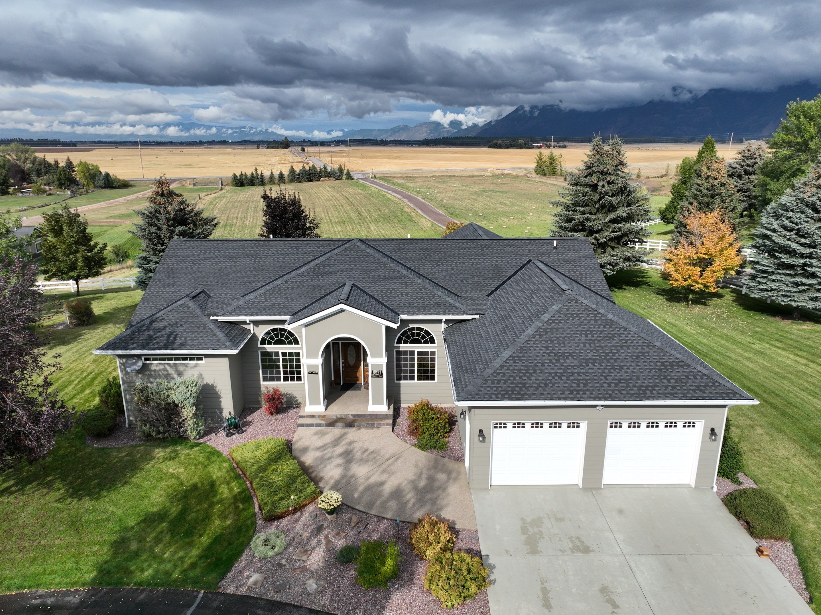 GAF Timberline HDZ - Charcoal by Montana Roofing Solutions